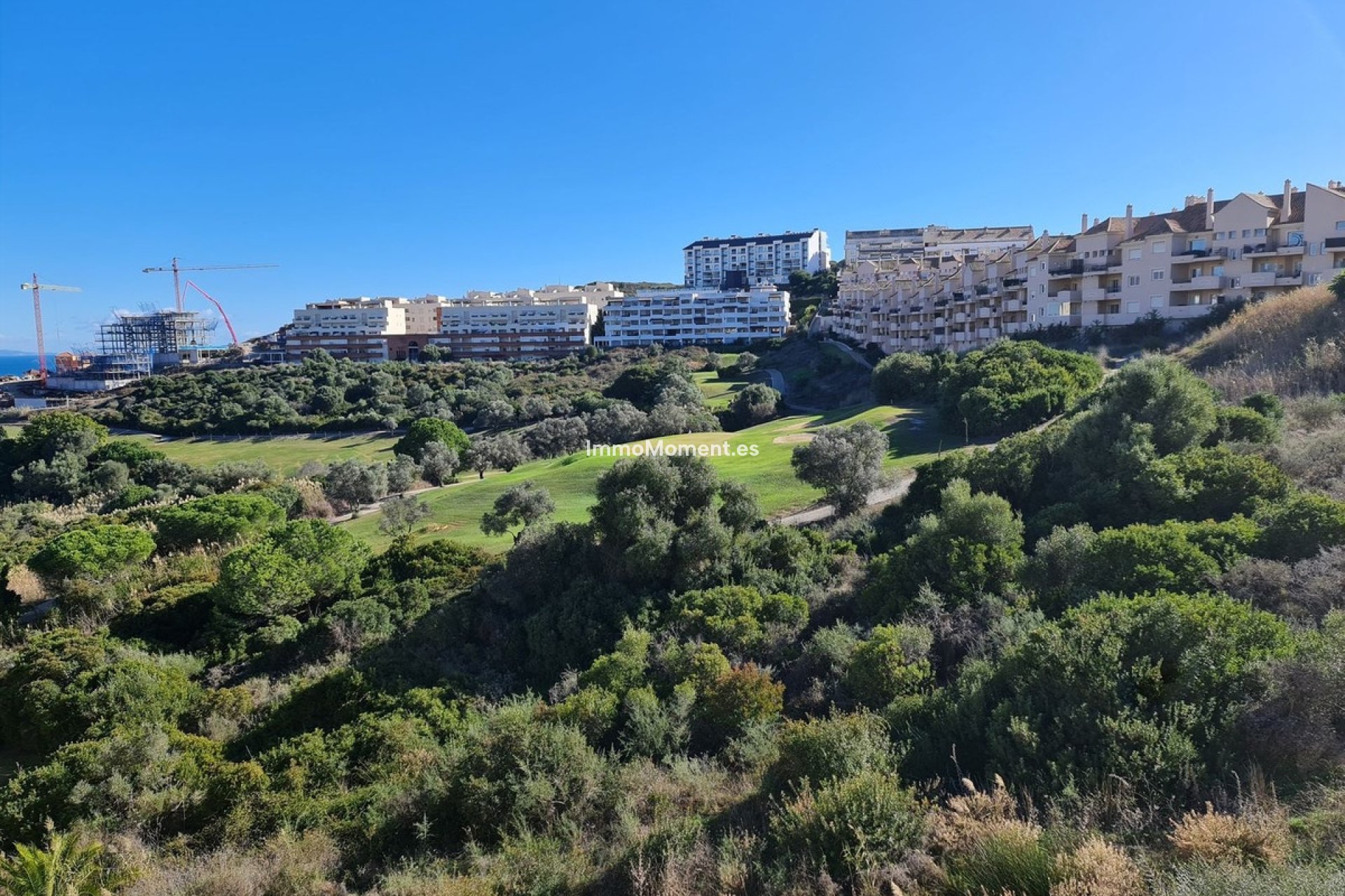 Resale - Apartment - Manilva - La Duquesa