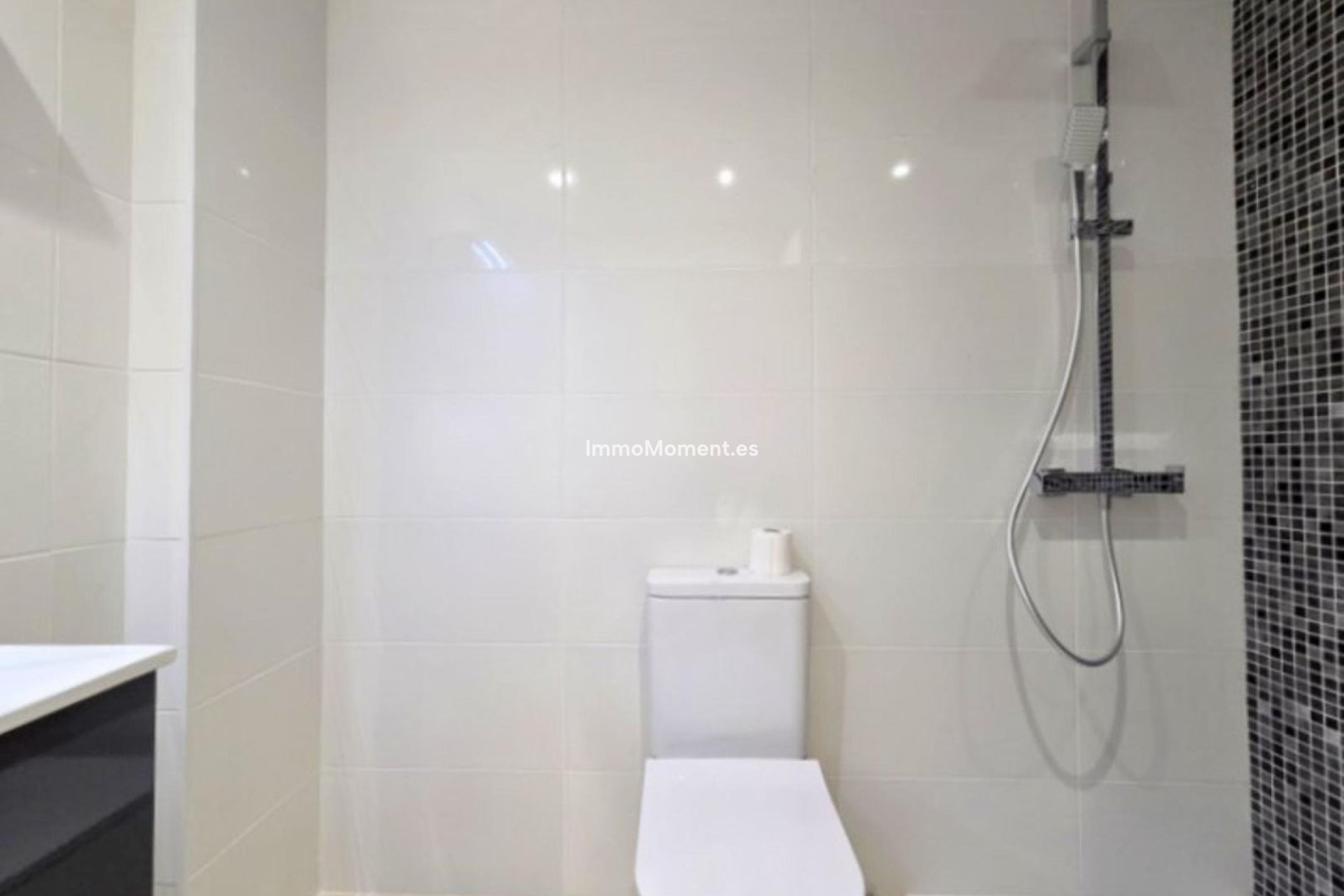 Resale - Apartment - Manilva - La Duquesa