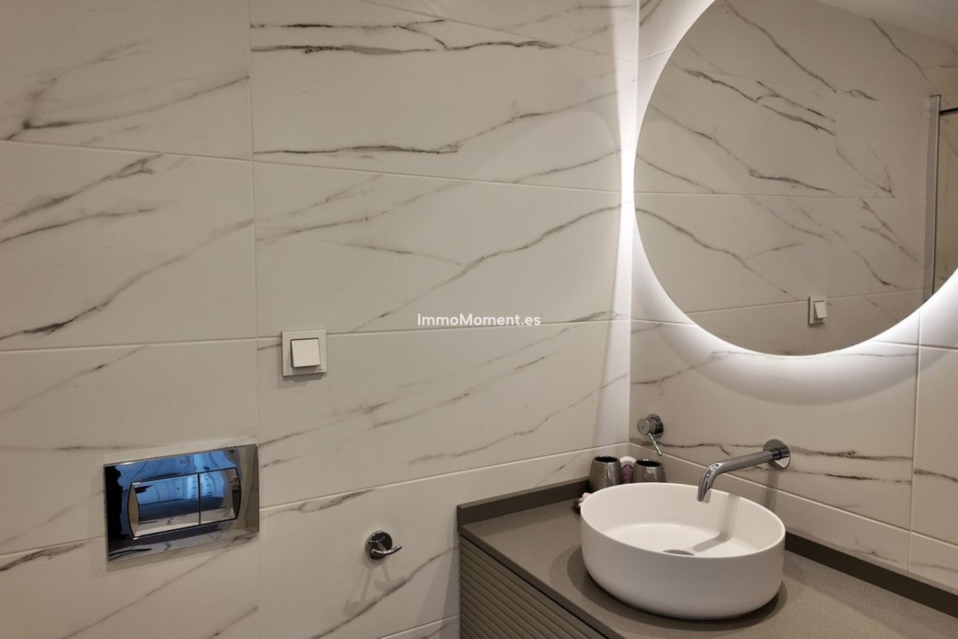 Resale - Apartment - Manilva - La Duquesa
