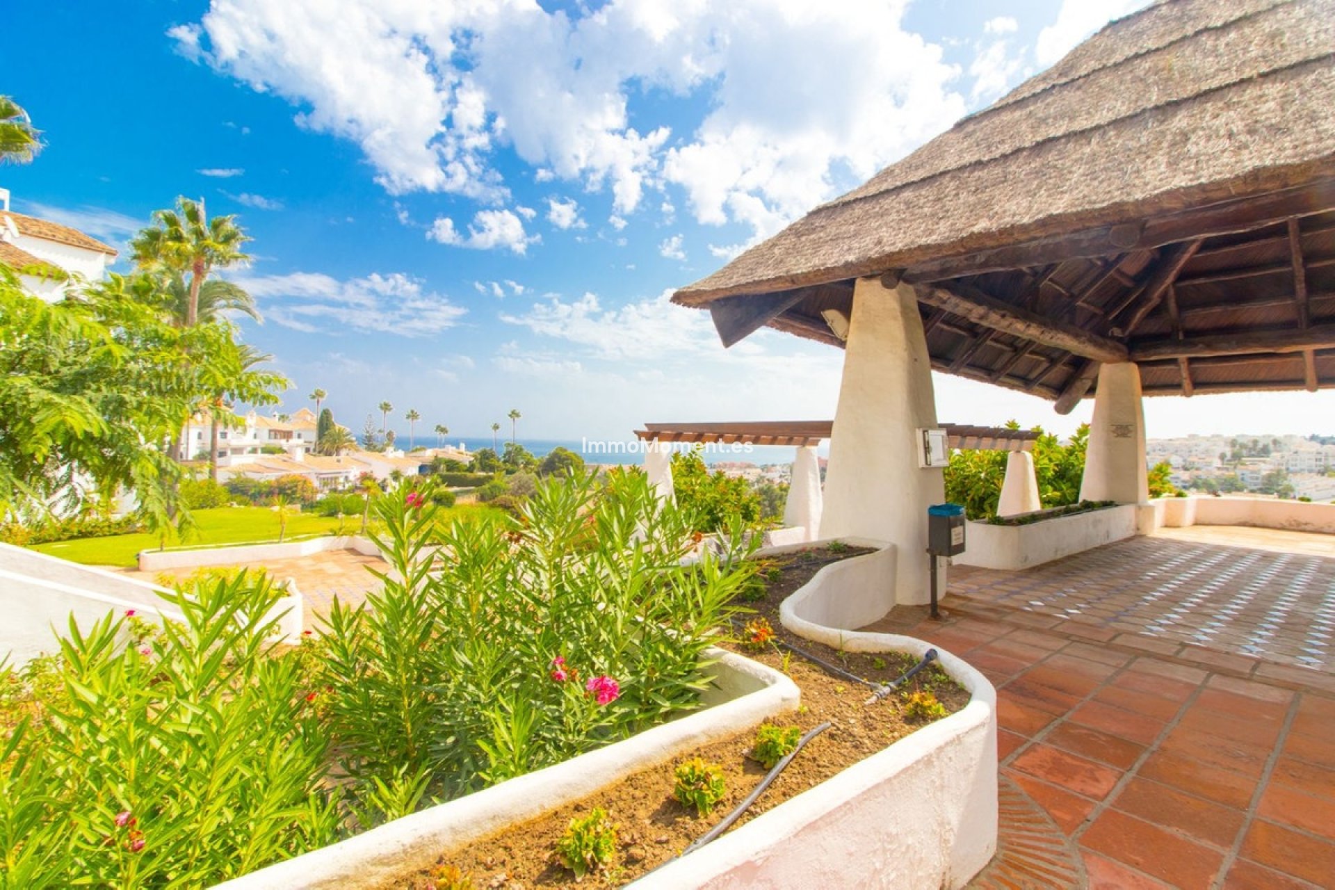 Resale - Apartment - Manilva - La Duquesa
