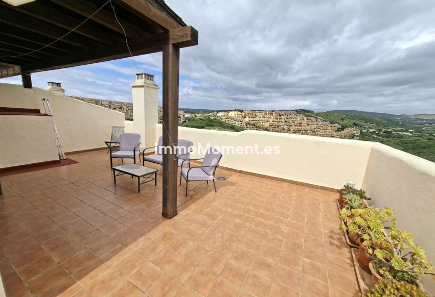 Resale - Apartment - Manilva - La Duquesa