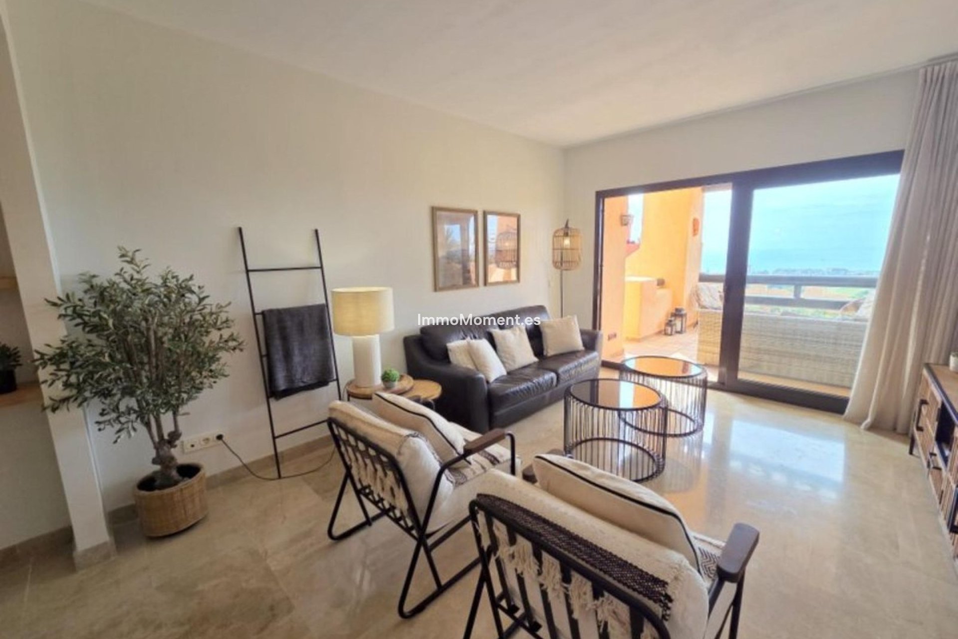 Resale - Apartment - Manilva - La Duquesa