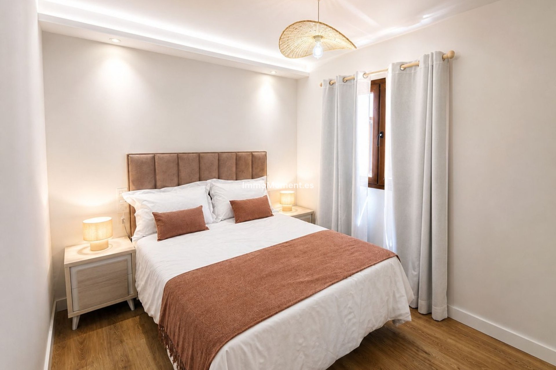 Resale - Apartment - Manilva - La Duquesa