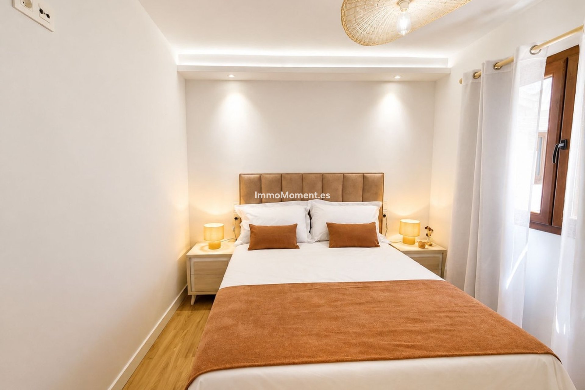 Resale - Apartment - Manilva - La Duquesa