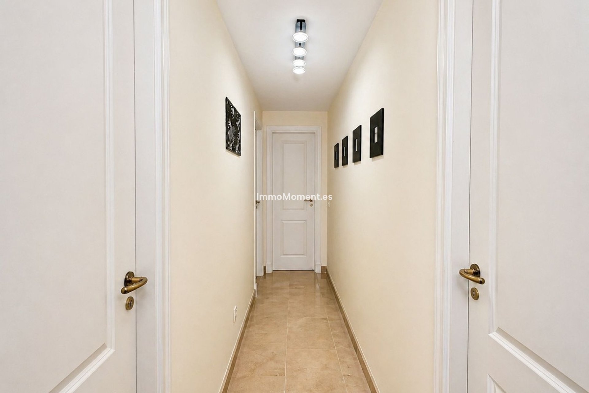 Resale - Apartment - Manilva - La Duquesa