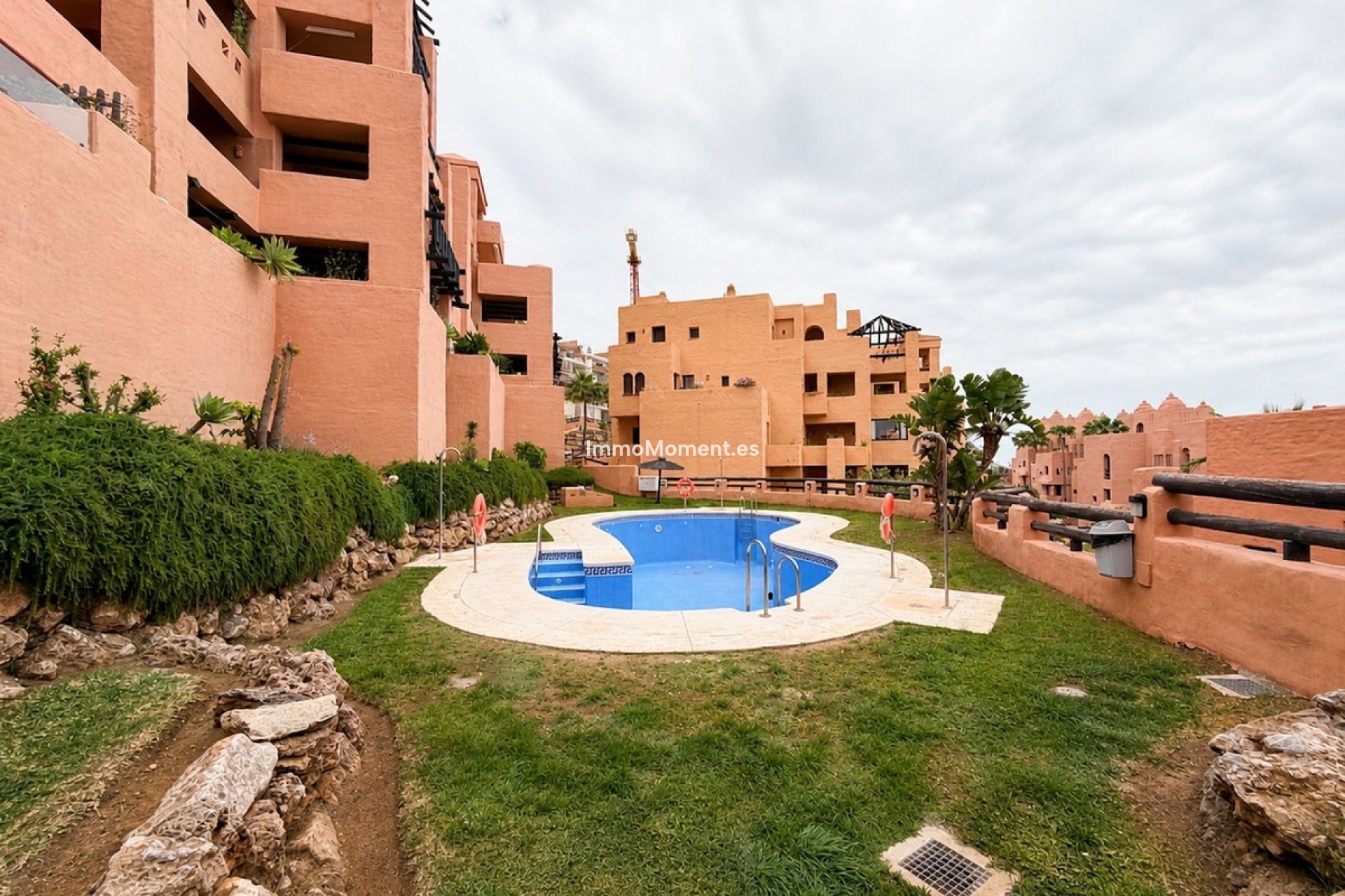 Resale - Apartment - Manilva - La Duquesa
