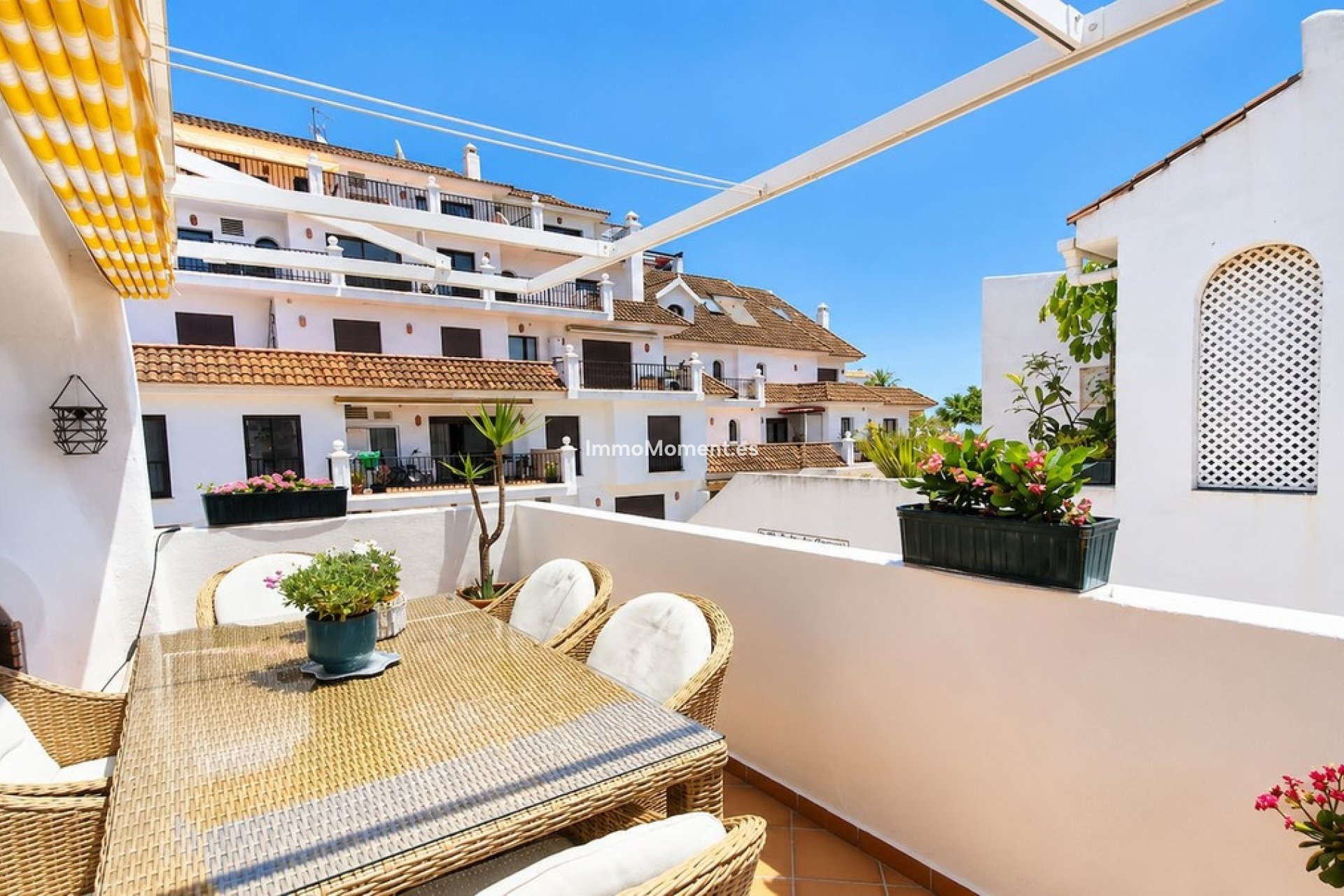 Resale - Apartment - Manilva - La Duquesa