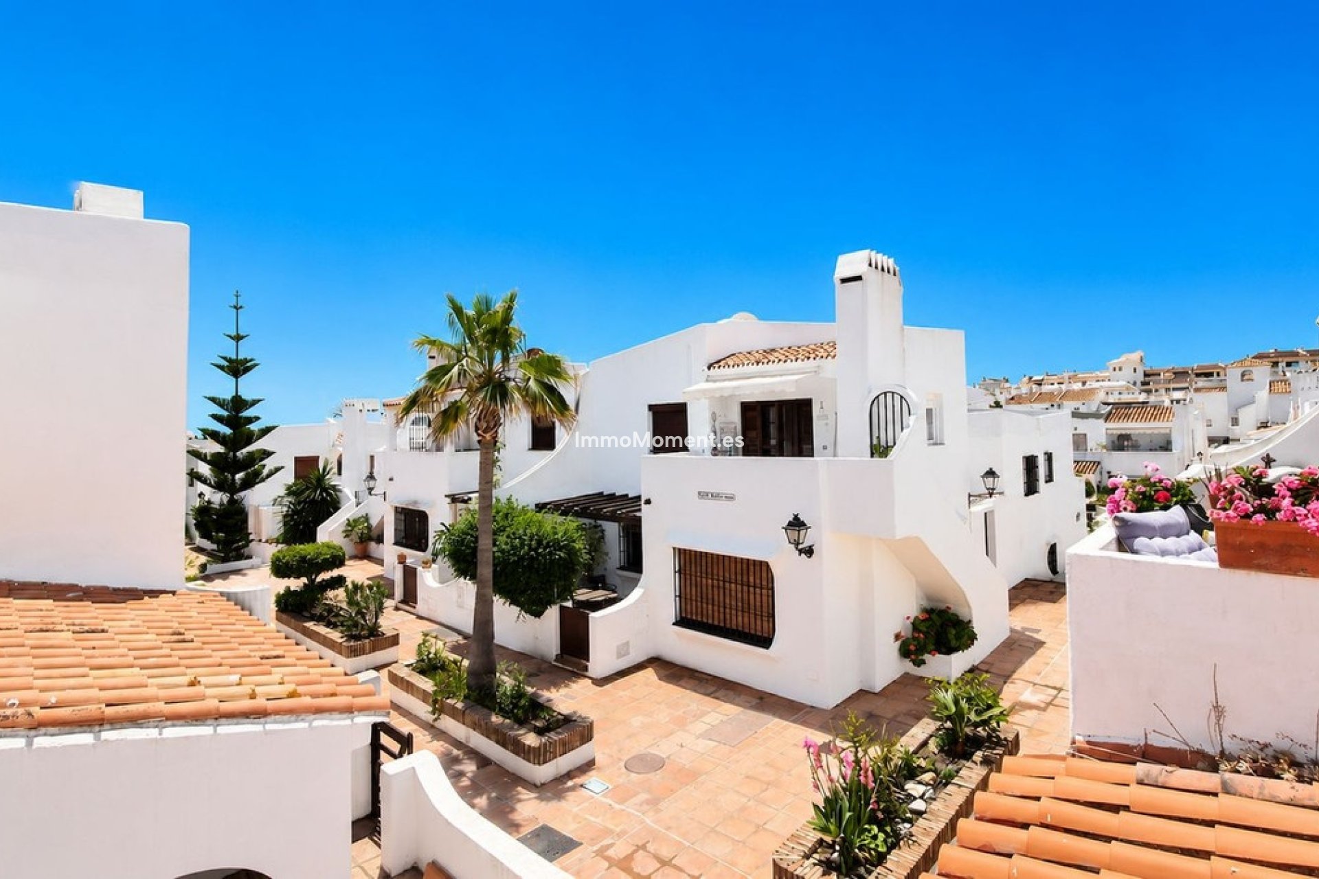 Resale - Apartment - Manilva - La Duquesa