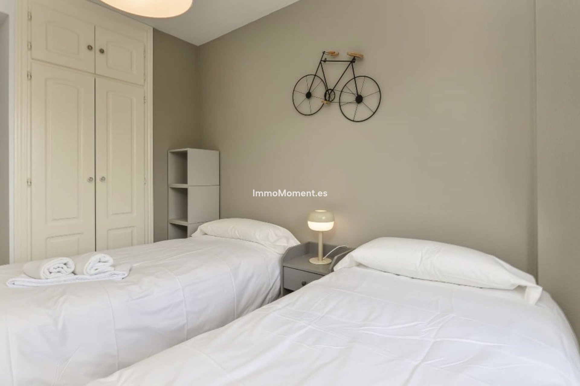 Resale - Apartment - Manilva - La Duquesa