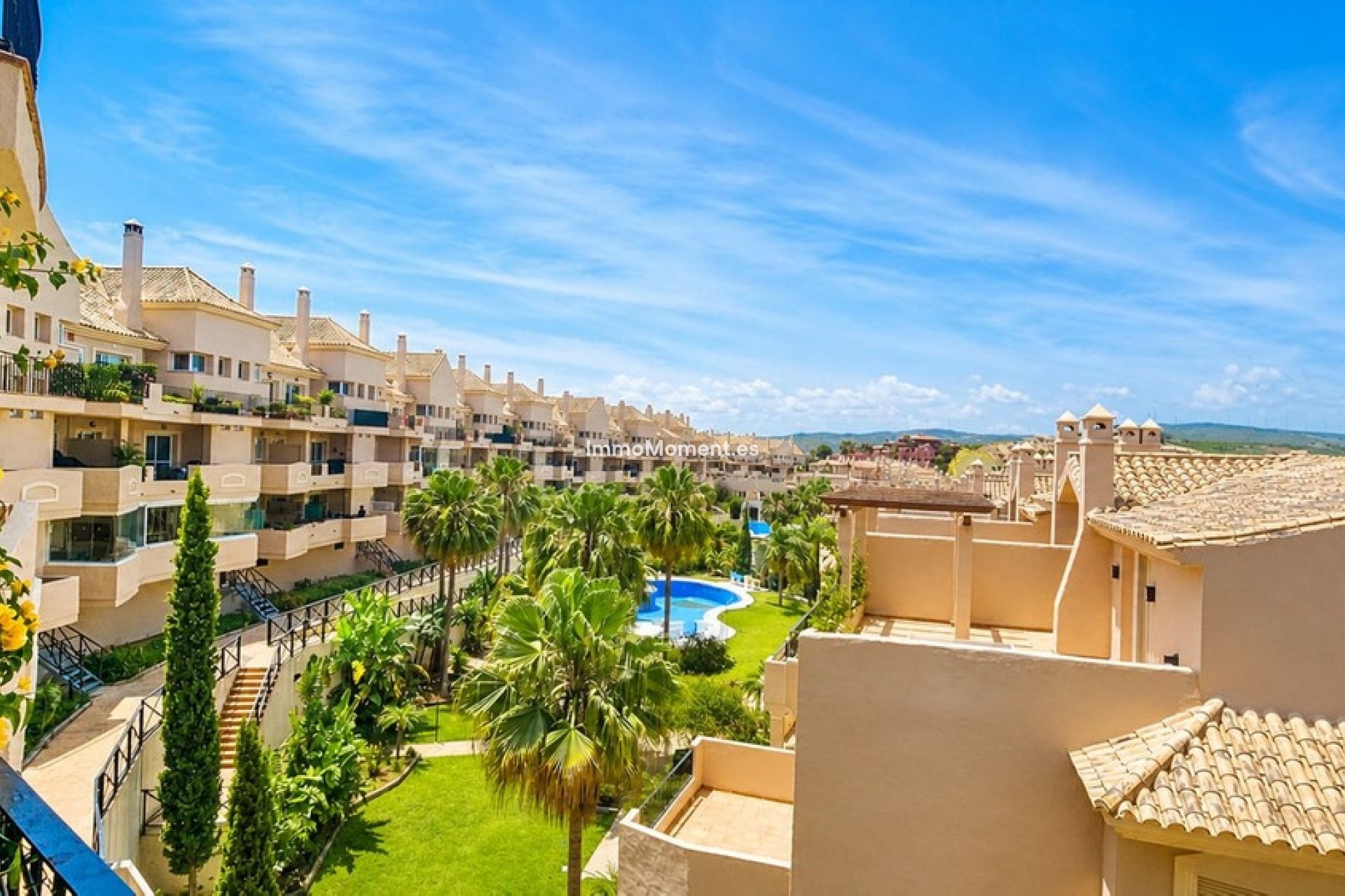 Resale - Apartment - Manilva - La Duquesa