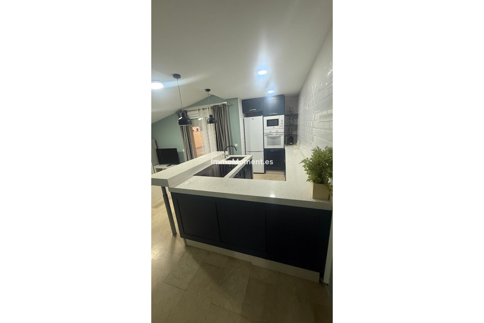Resale - Apartment - Manilva - La Duquesa