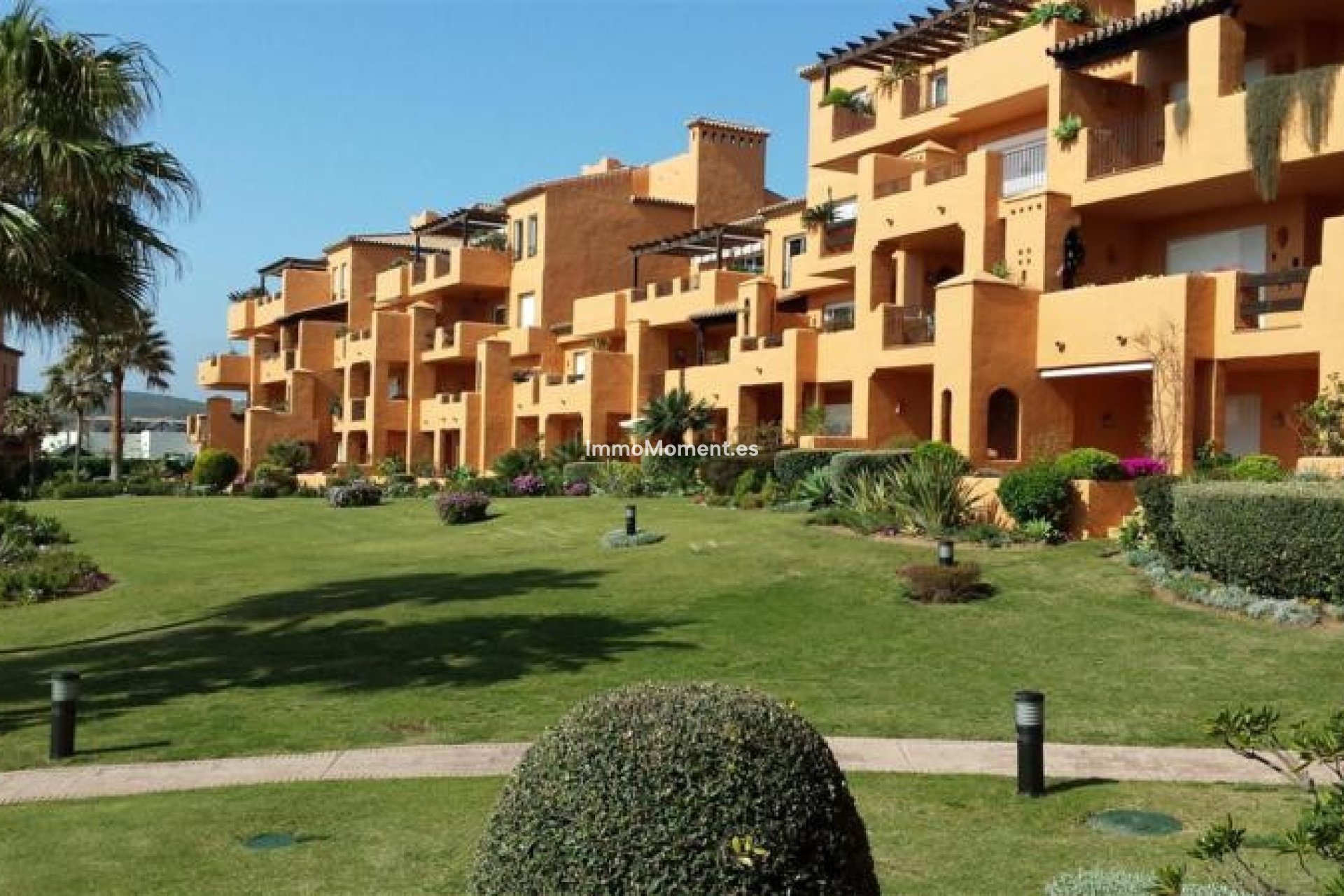 Resale - Apartment - Manilva - La Duquesa