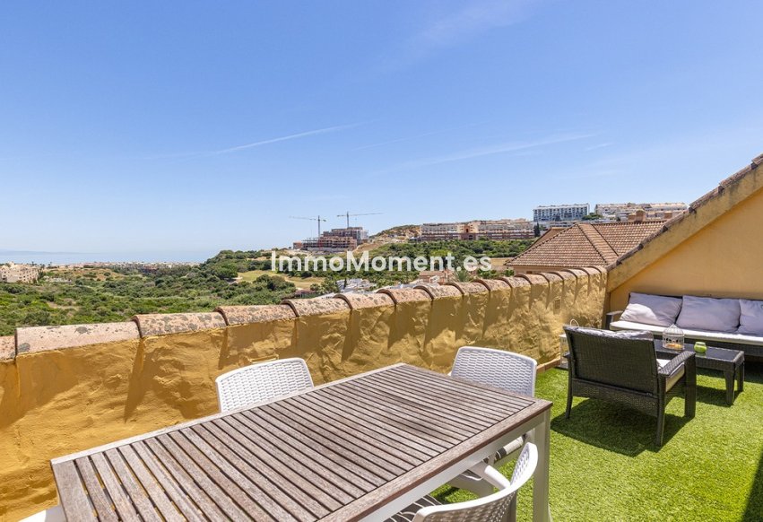 Resale - Apartment - Manilva - La Duquesa