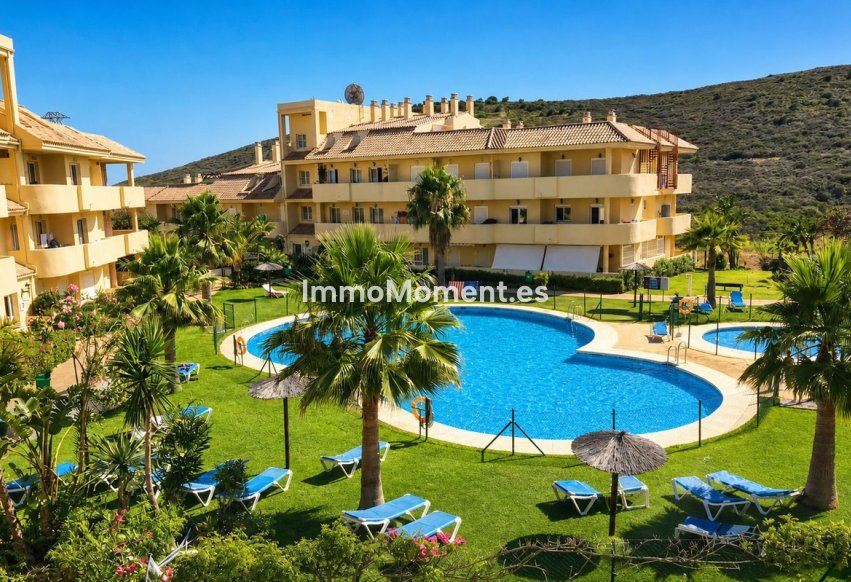 Resale - Apartment - Manilva - La Duquesa