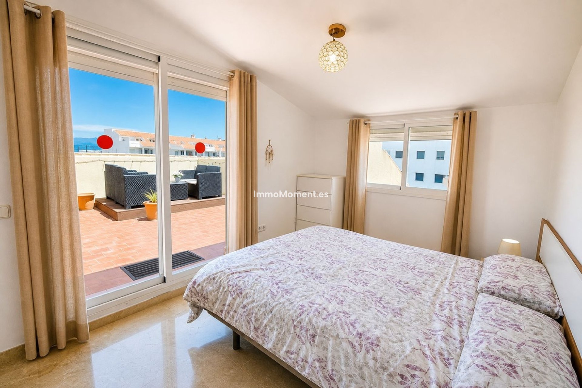 Resale - Apartment - Manilva - La Duquesa