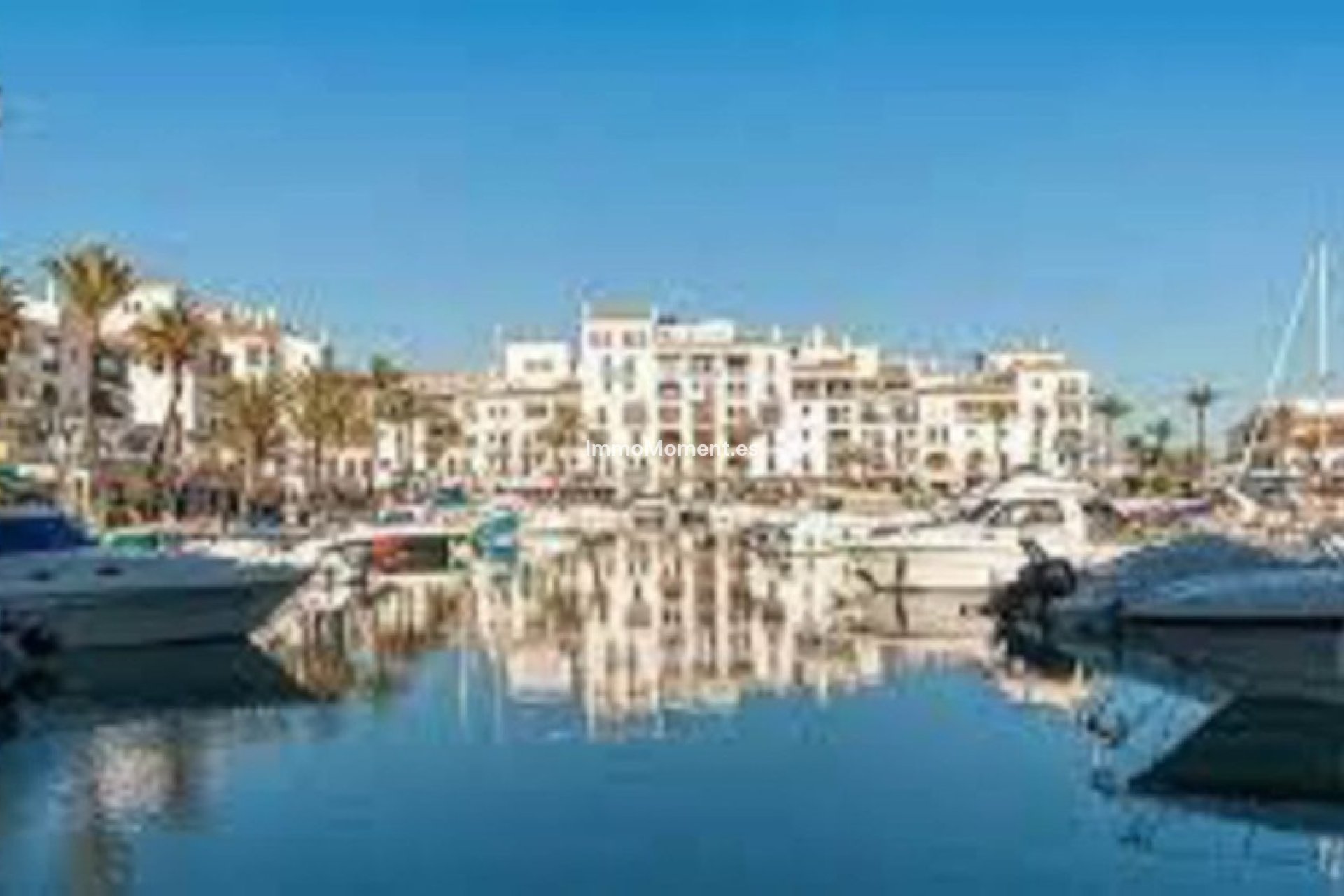 Resale - Apartment - Manilva - La Duquesa