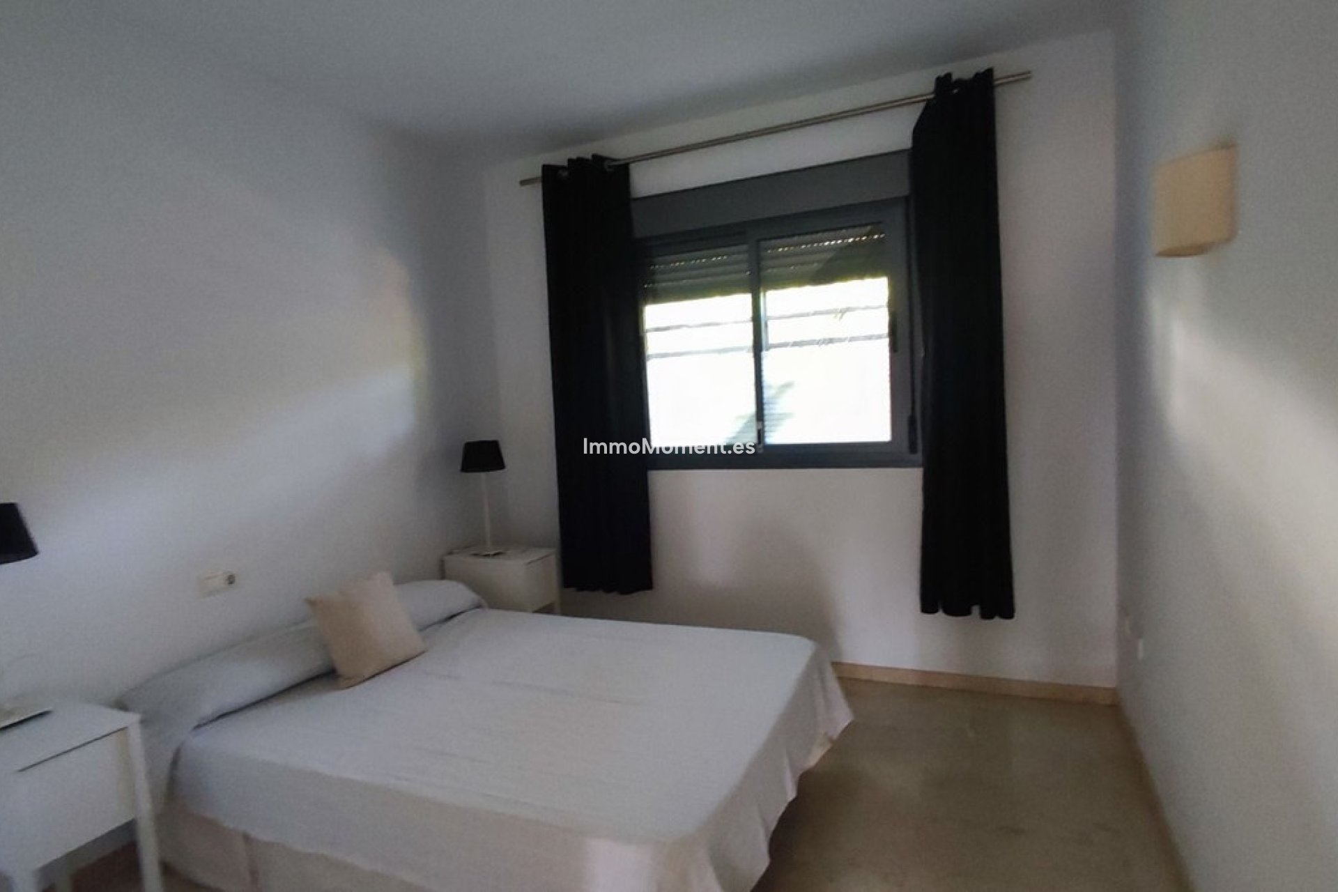 Resale - Apartment - Manilva - Punta Chullera