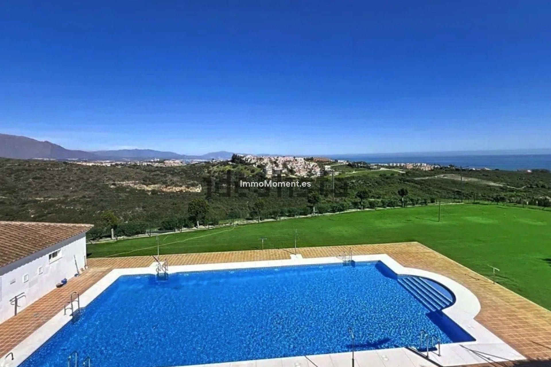 Resale - Apartment - Manilva - Punta Chullera