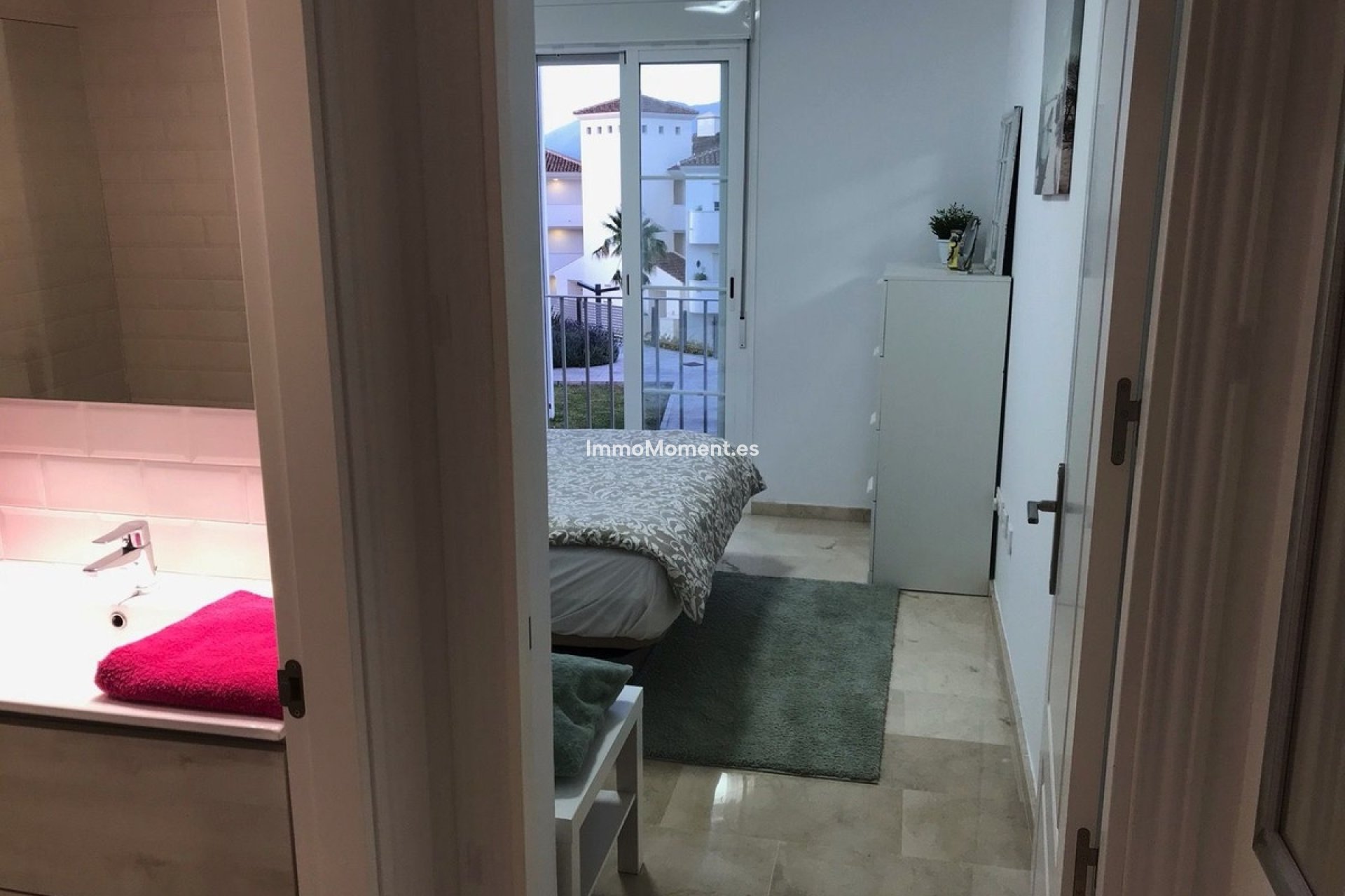 Resale - Apartment - Manilva - Punta Chullera