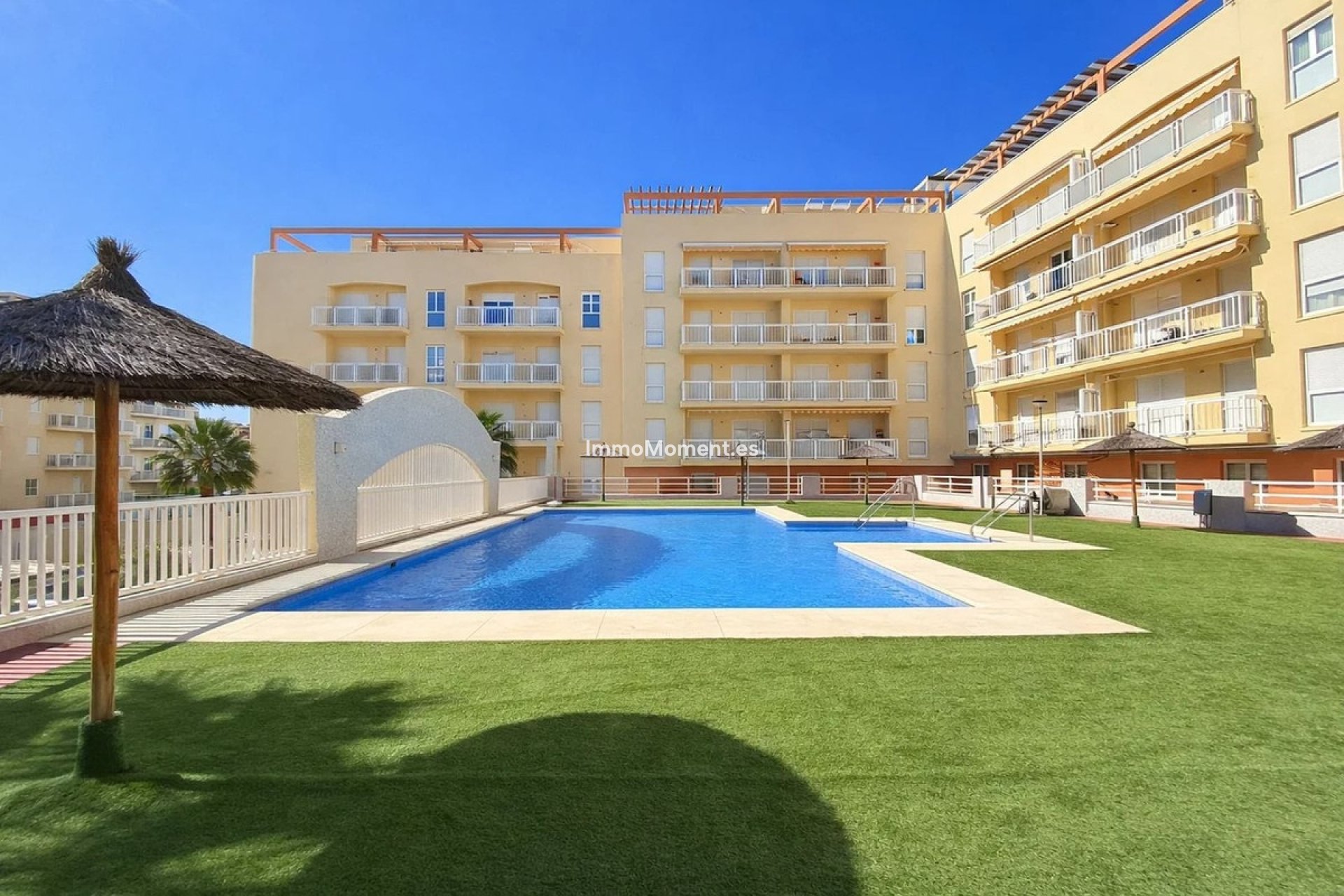 Resale - Apartment - Manilva - San Luis de Sabinillas
