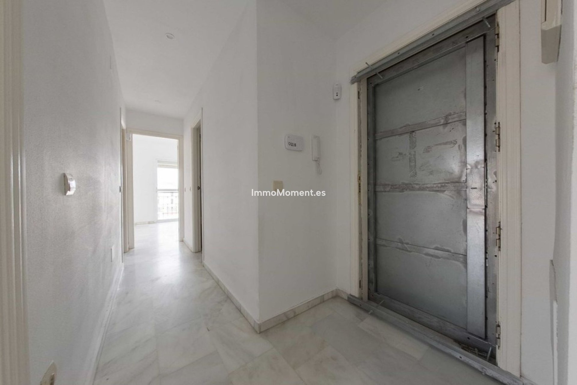 Resale - Apartment - Manilva - San Luis de Sabinillas