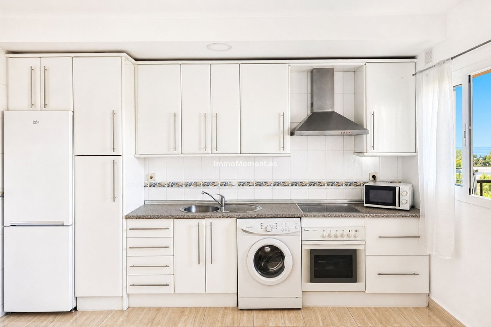 Resale - Apartment - Manilva - San Luis de Sabinillas