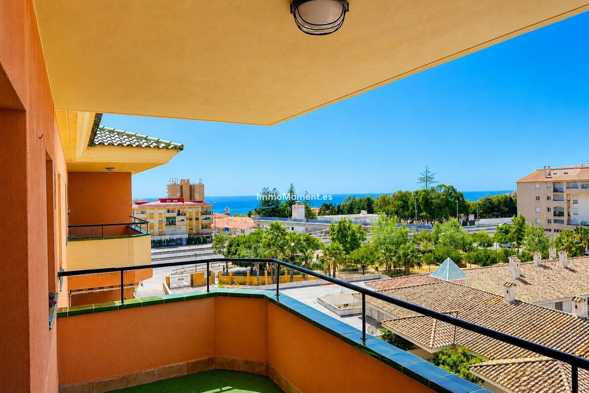 Resale - Apartment - Manilva - San Luis de Sabinillas