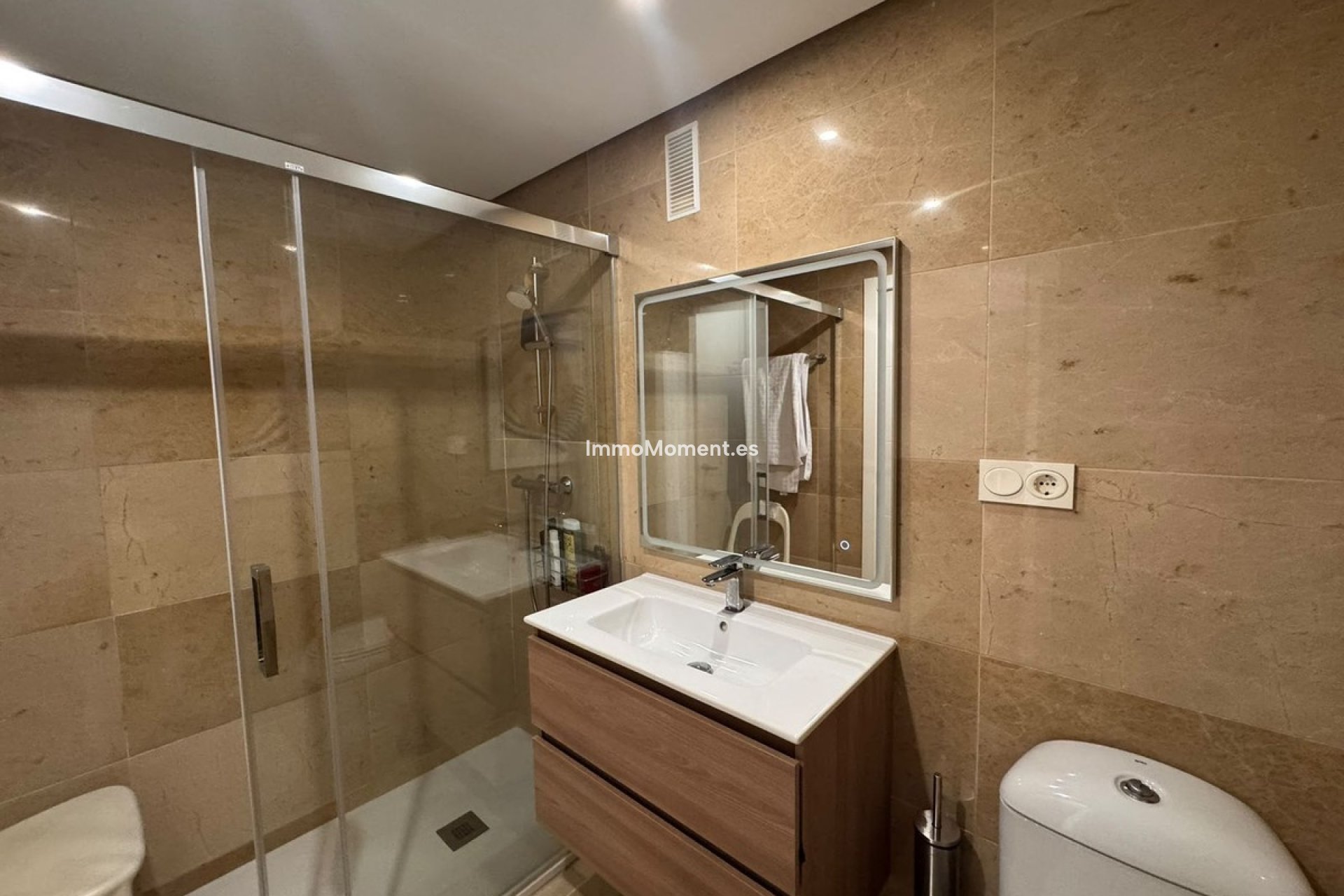 Resale - Apartment - Manilva