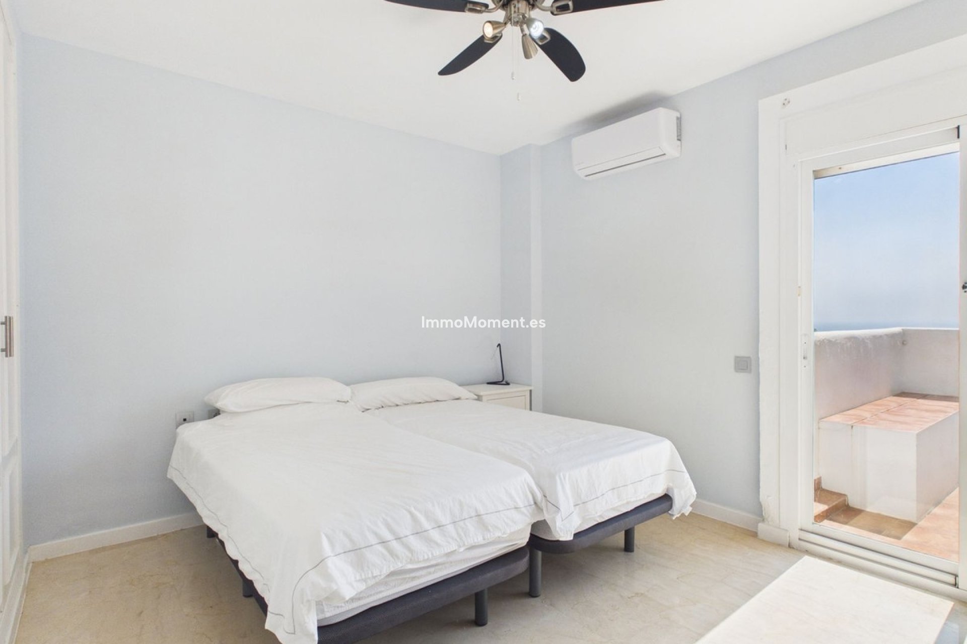 Resale - Apartment - Manilva