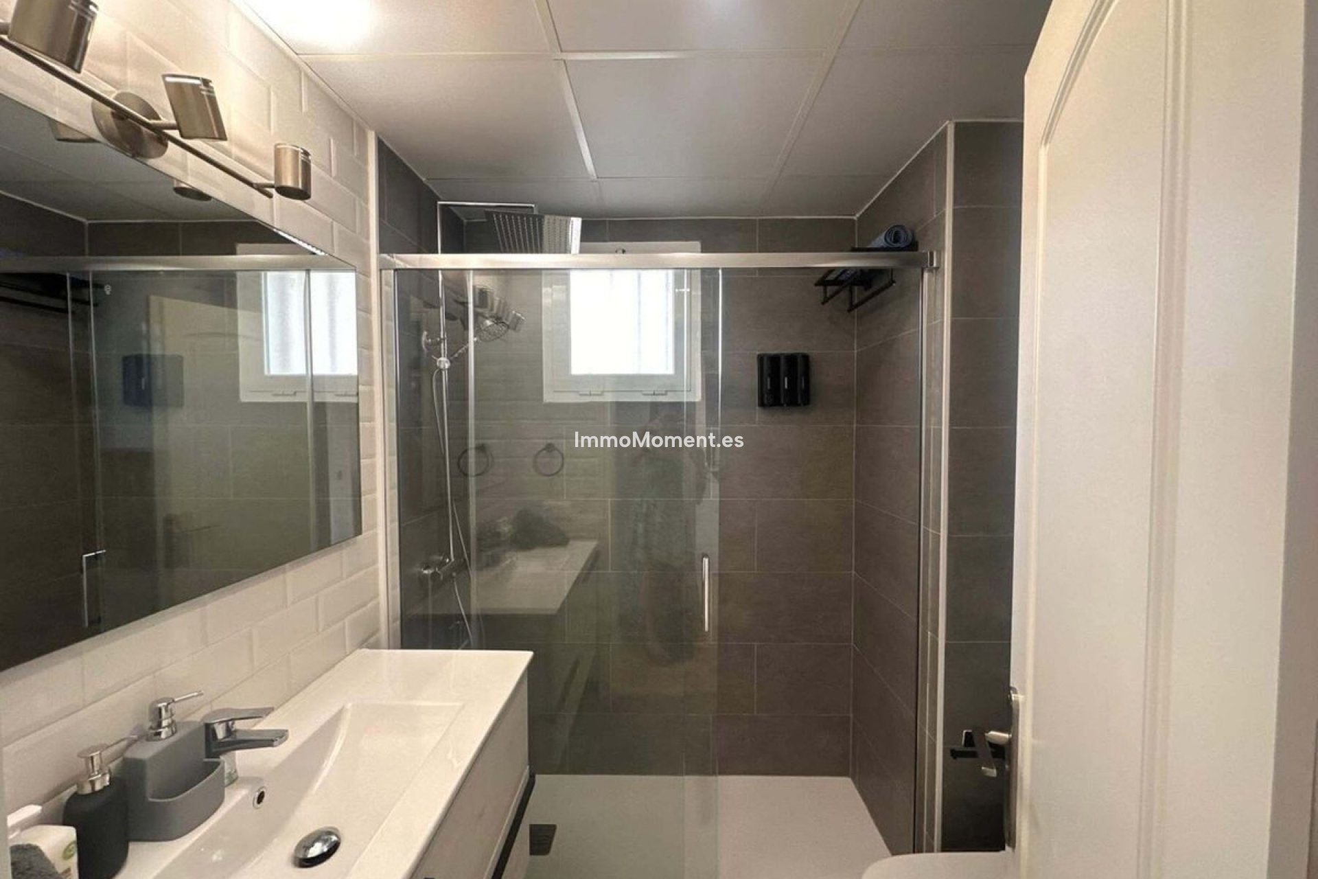 Resale - Apartment - Manilva