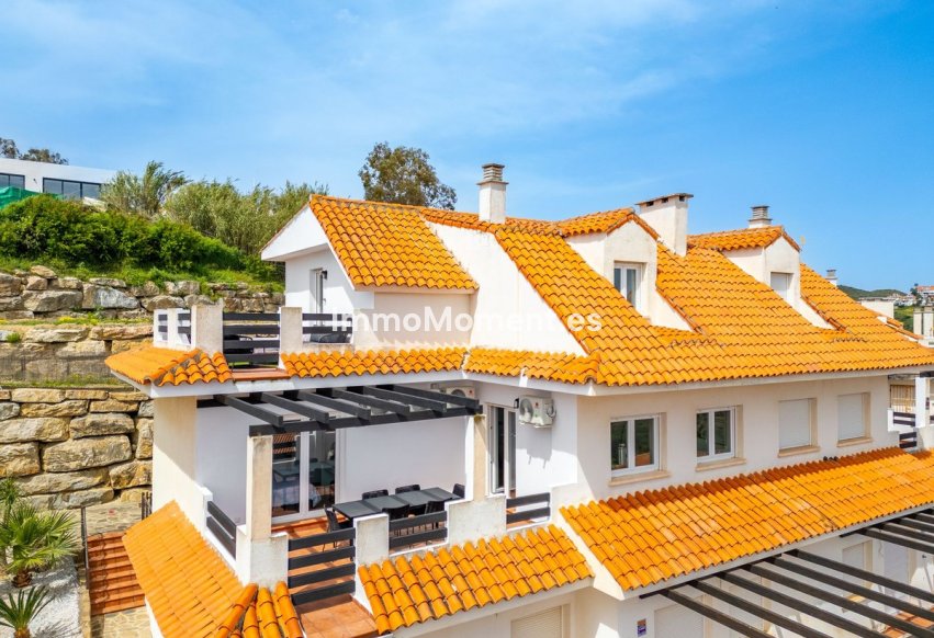 Resale - Apartment - Manilva