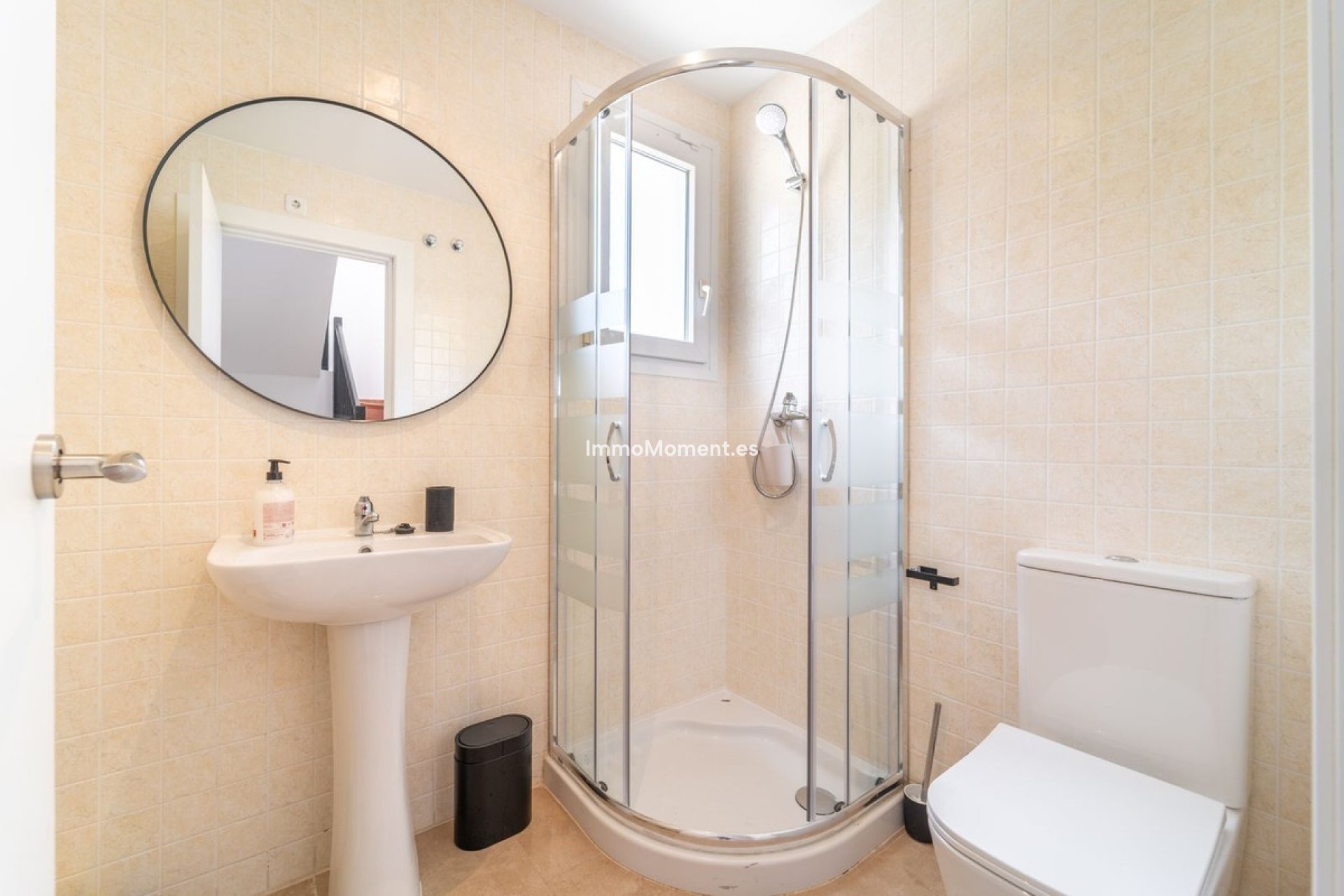 Resale - Apartment - Manilva
