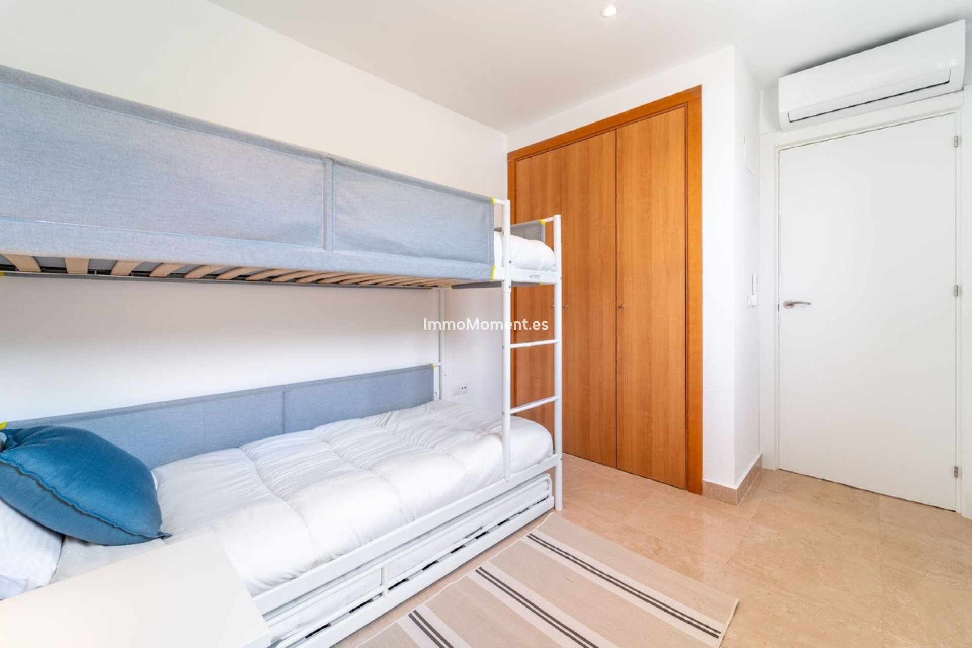 Resale - Apartment - Manilva