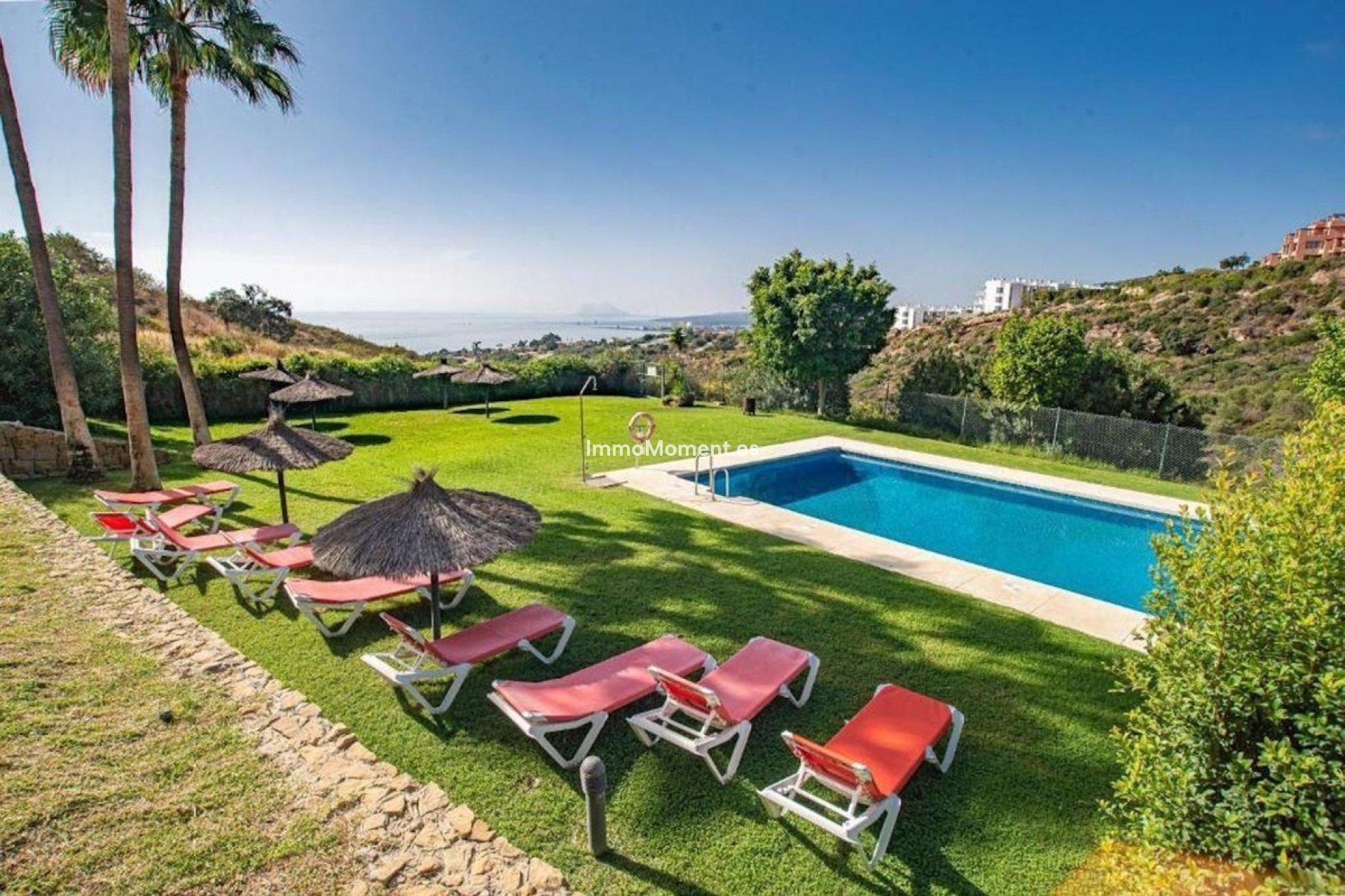 Resale - Apartment - Manilva