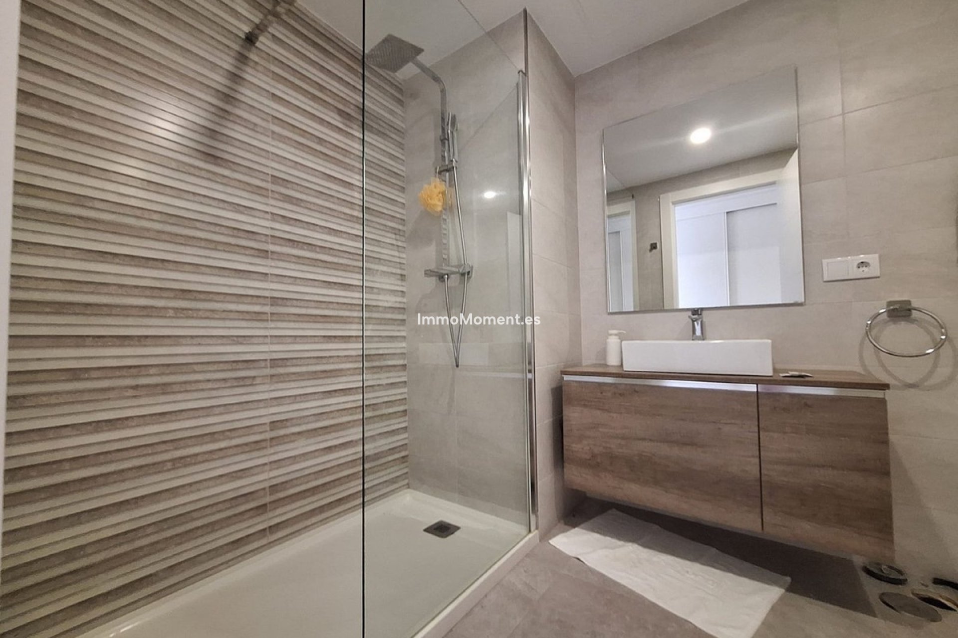 Resale - Apartment - Manilva