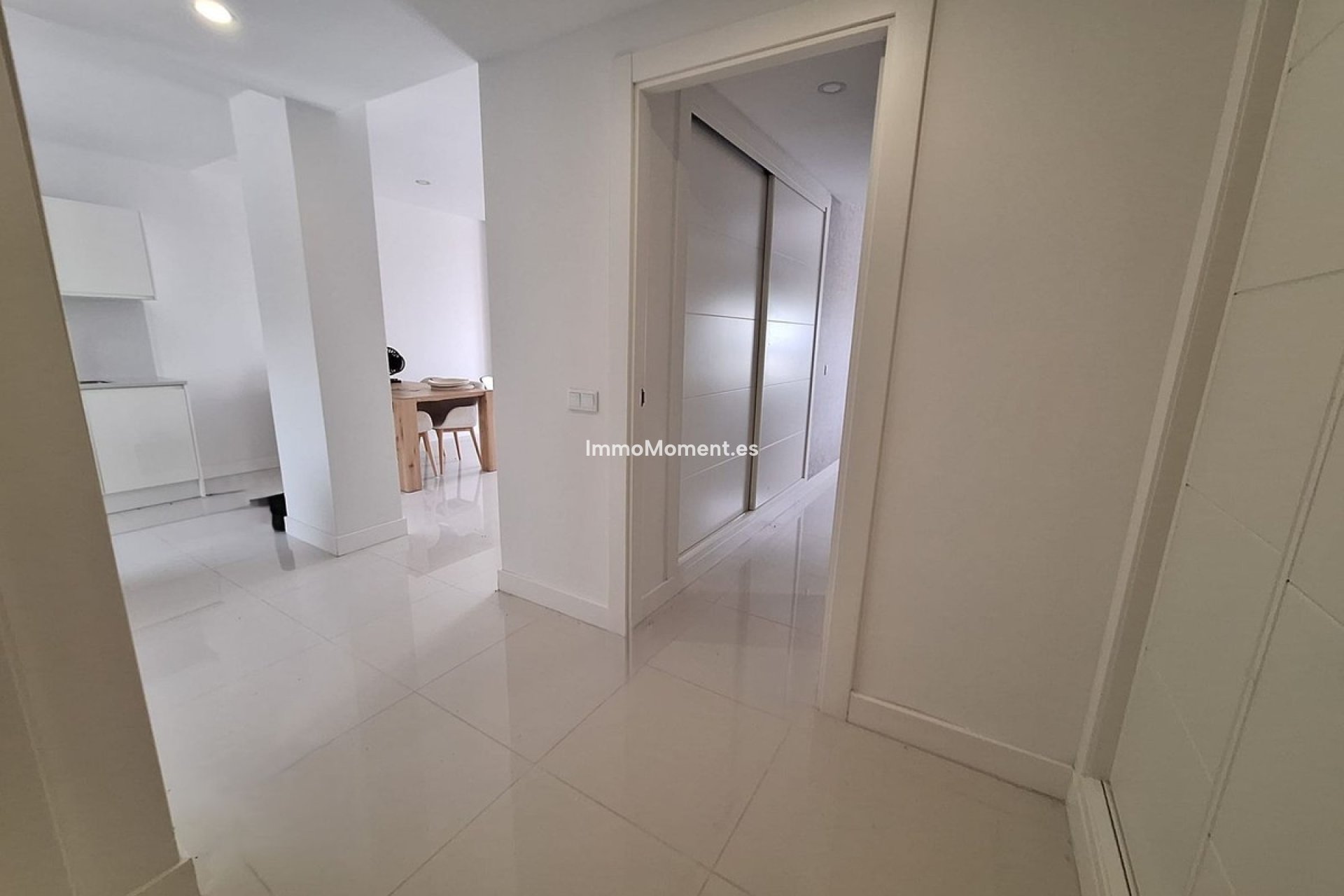 Resale - Apartment - Manilva