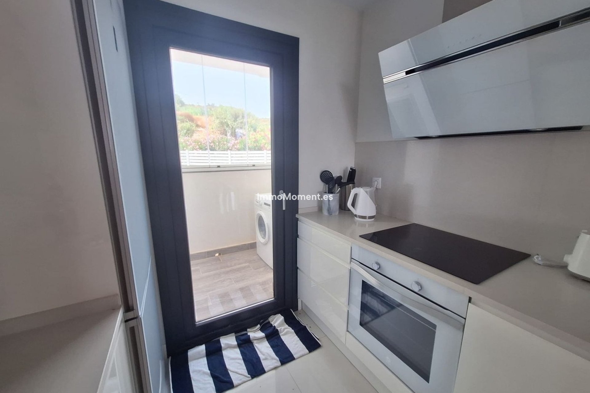 Resale - Apartment - Manilva