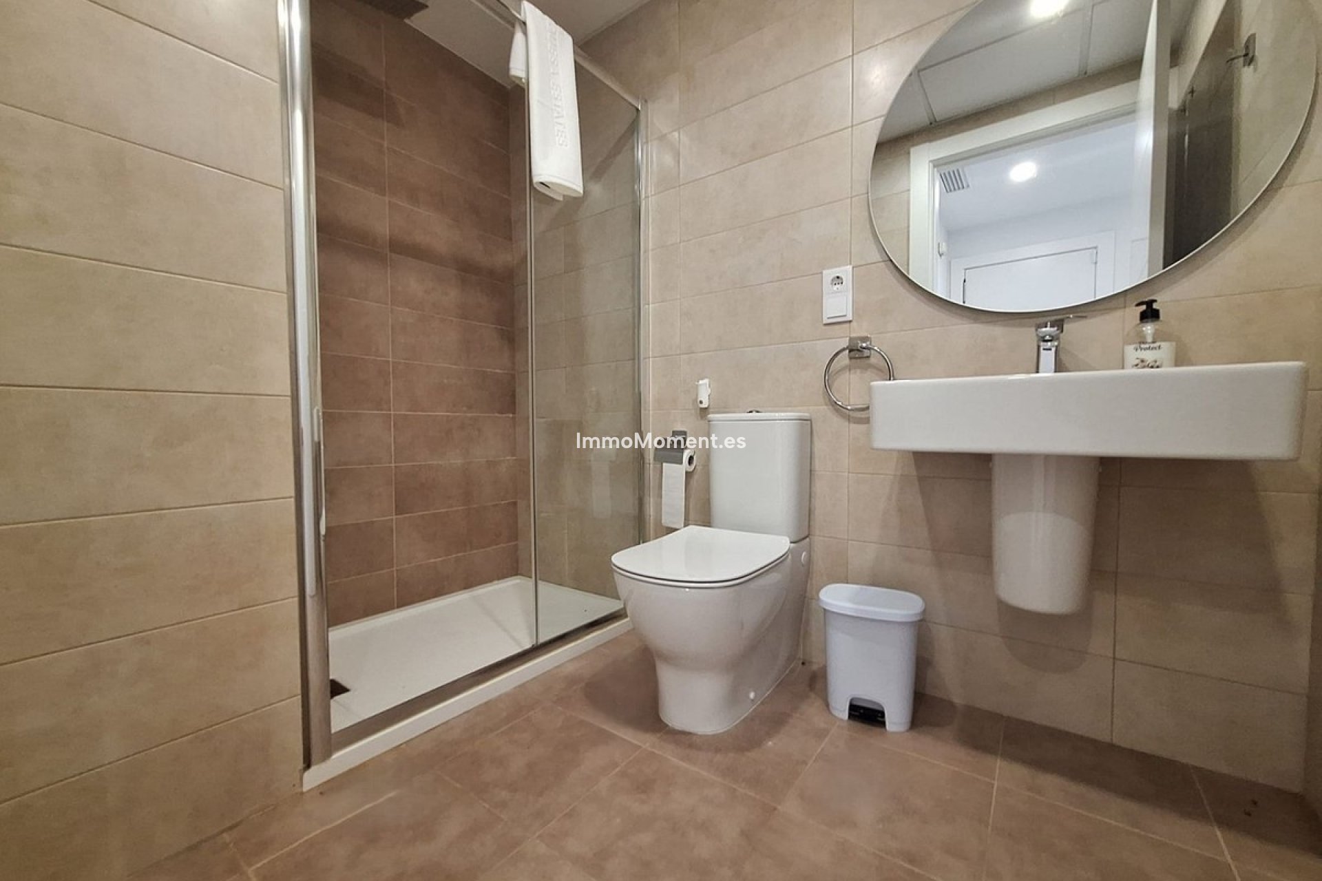 Resale - Apartment - Manilva