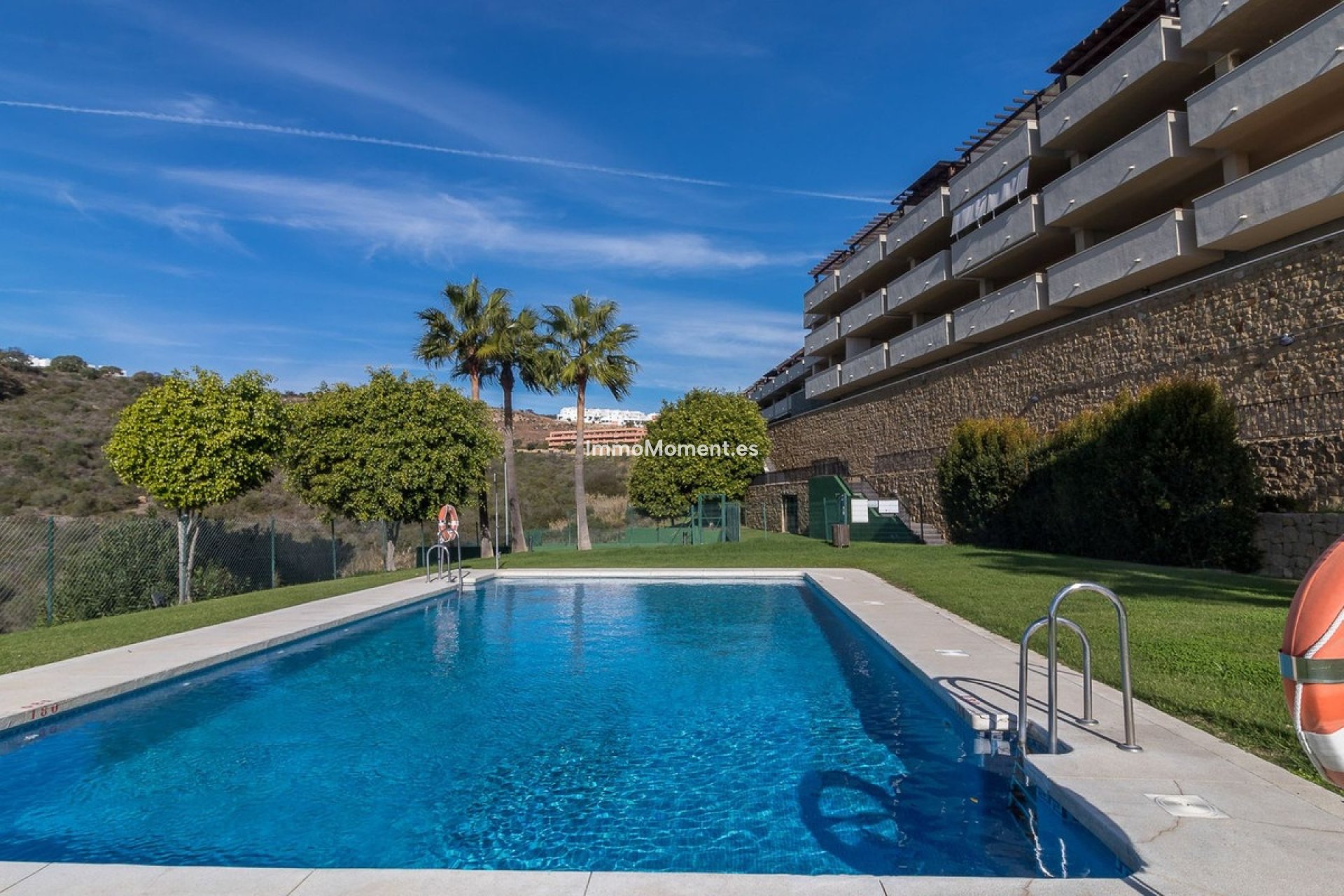 Resale - Apartment - Manilva