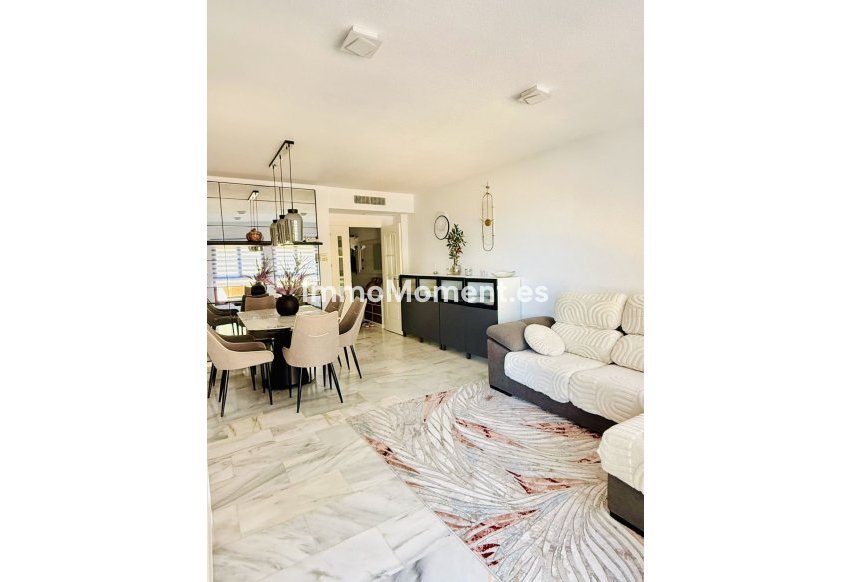 Resale - Apartment - Manilva