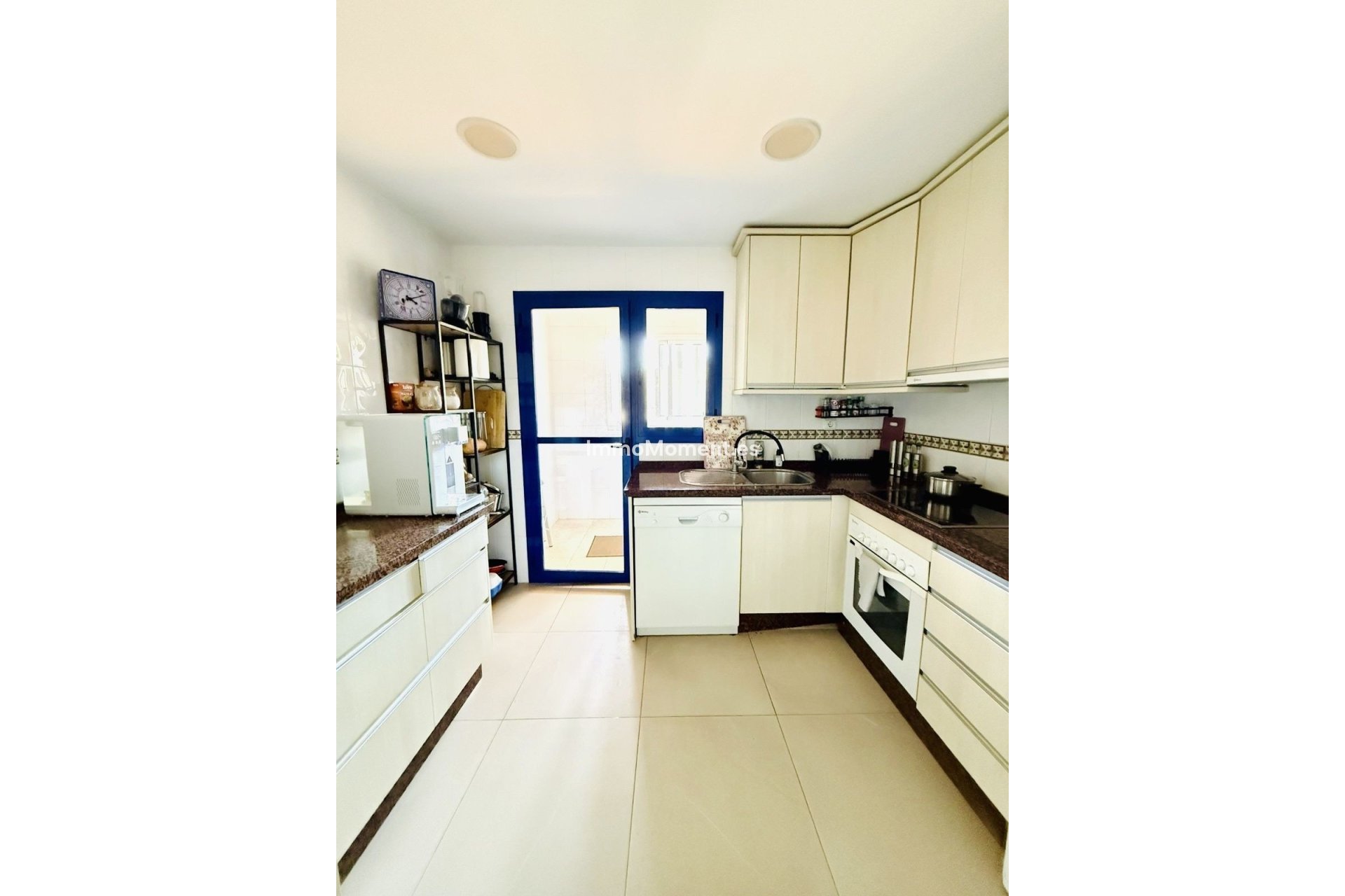 Resale - Apartment - Manilva