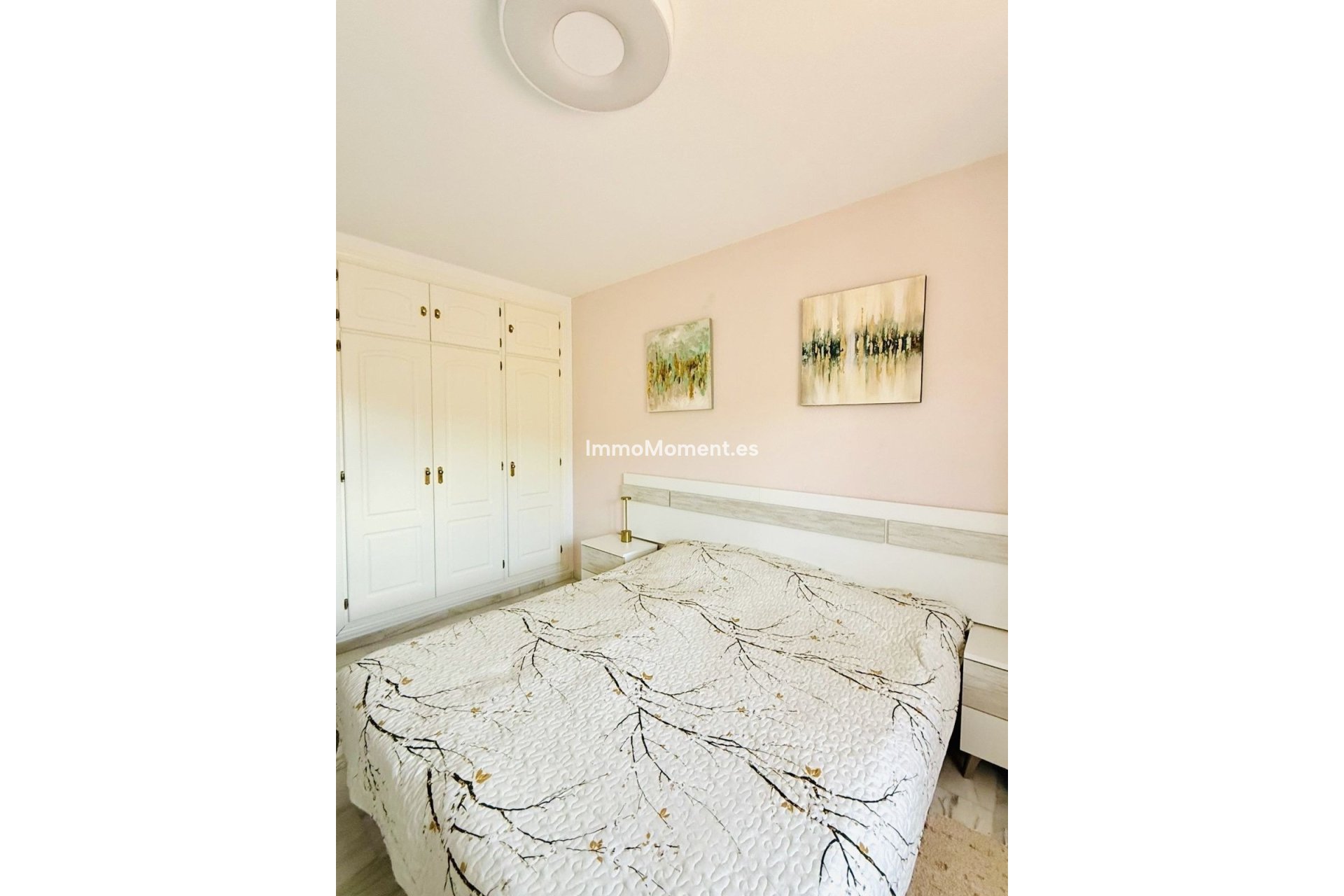 Resale - Apartment - Manilva