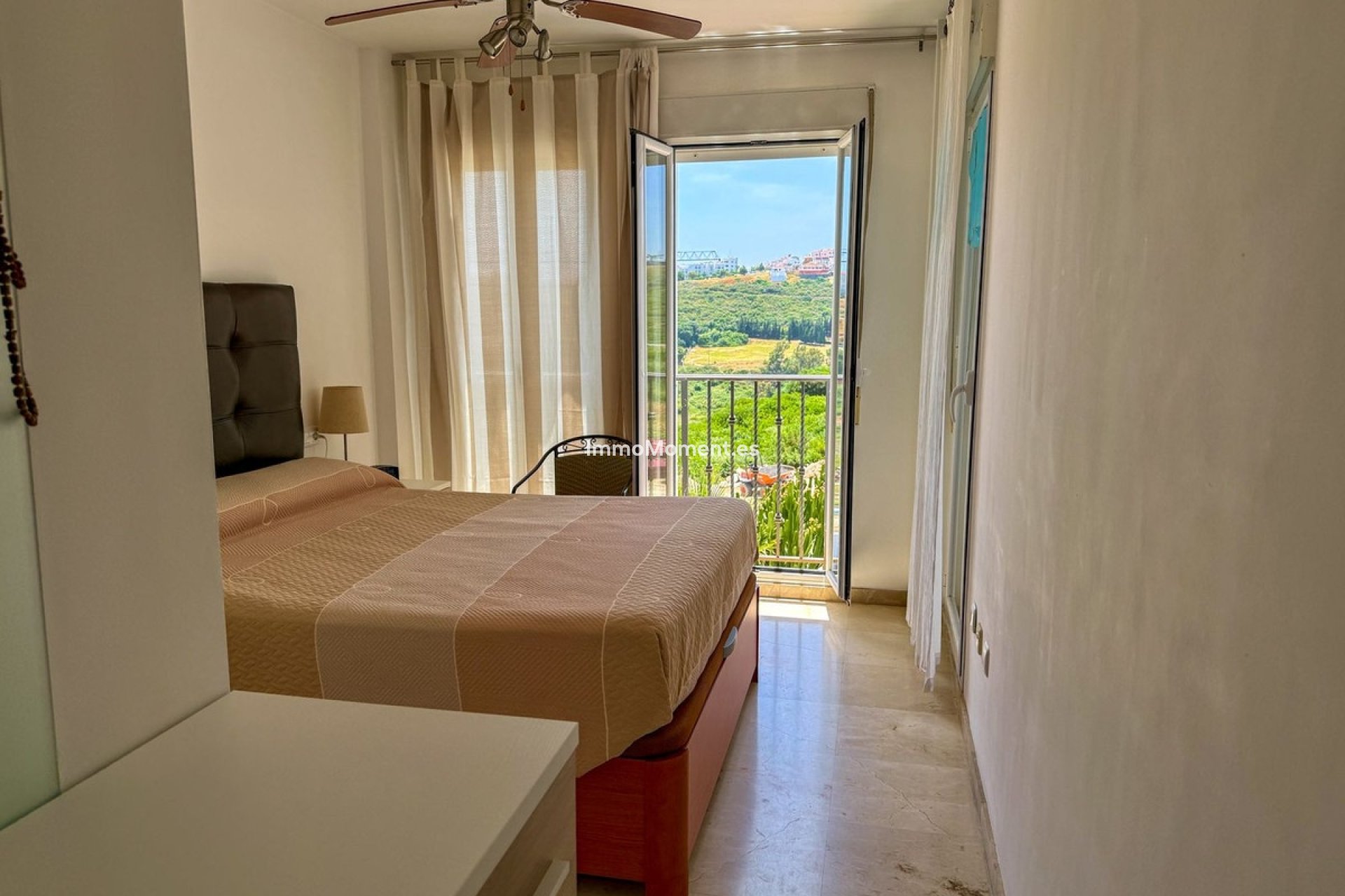 Resale - Apartment - Manilva