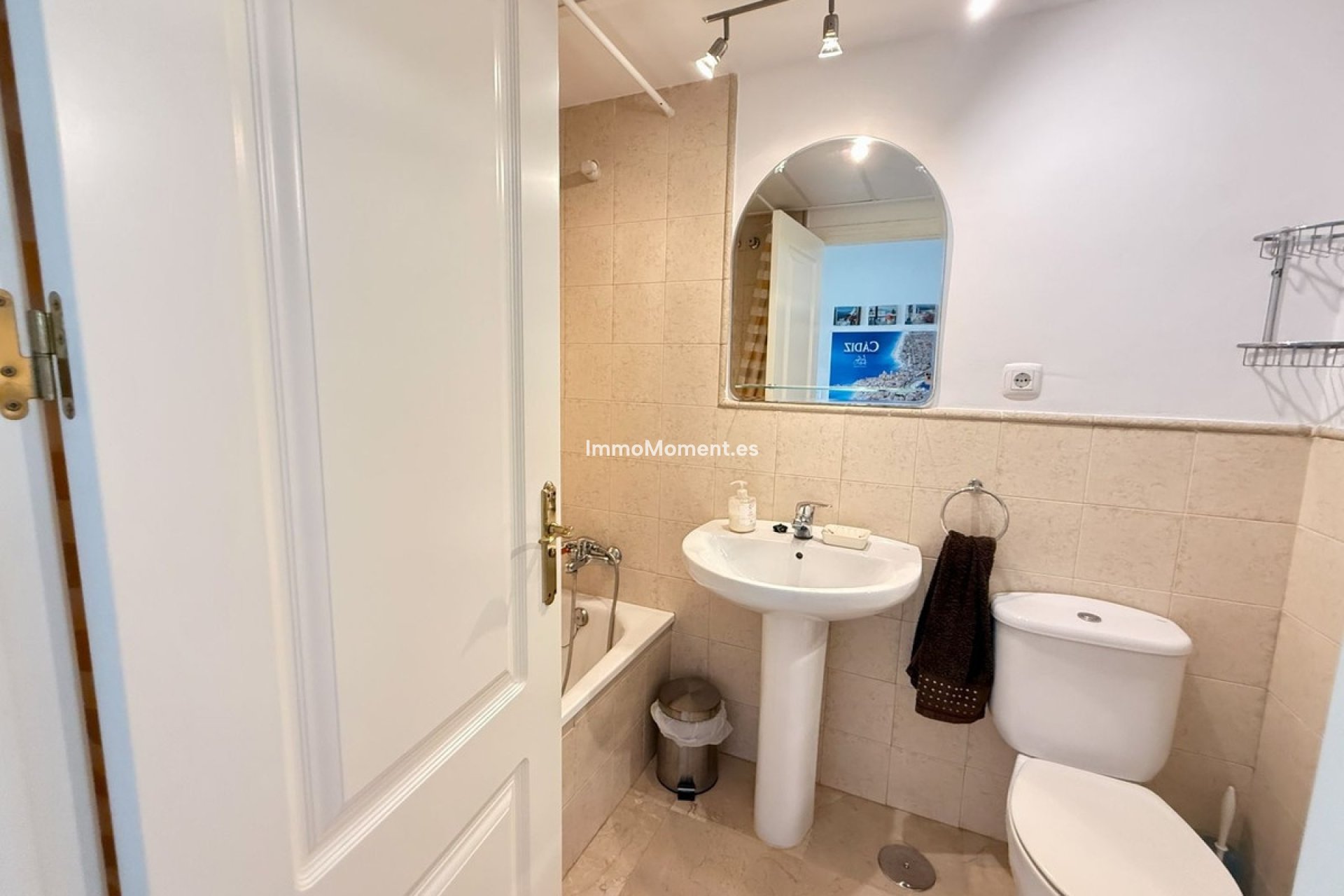 Resale - Apartment - Manilva