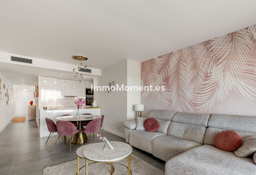 Resale - Apartment - Manilva