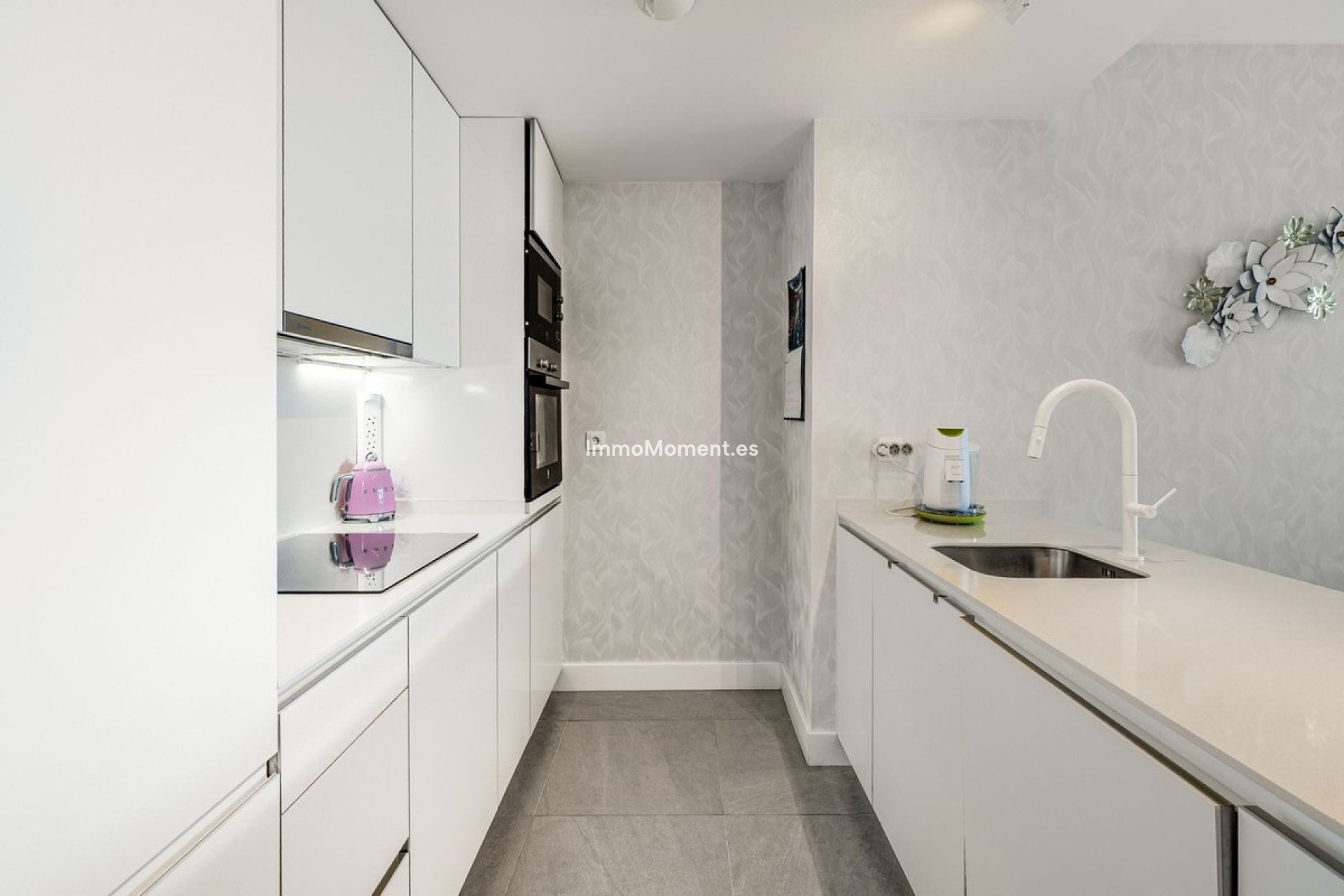 Resale - Apartment - Manilva