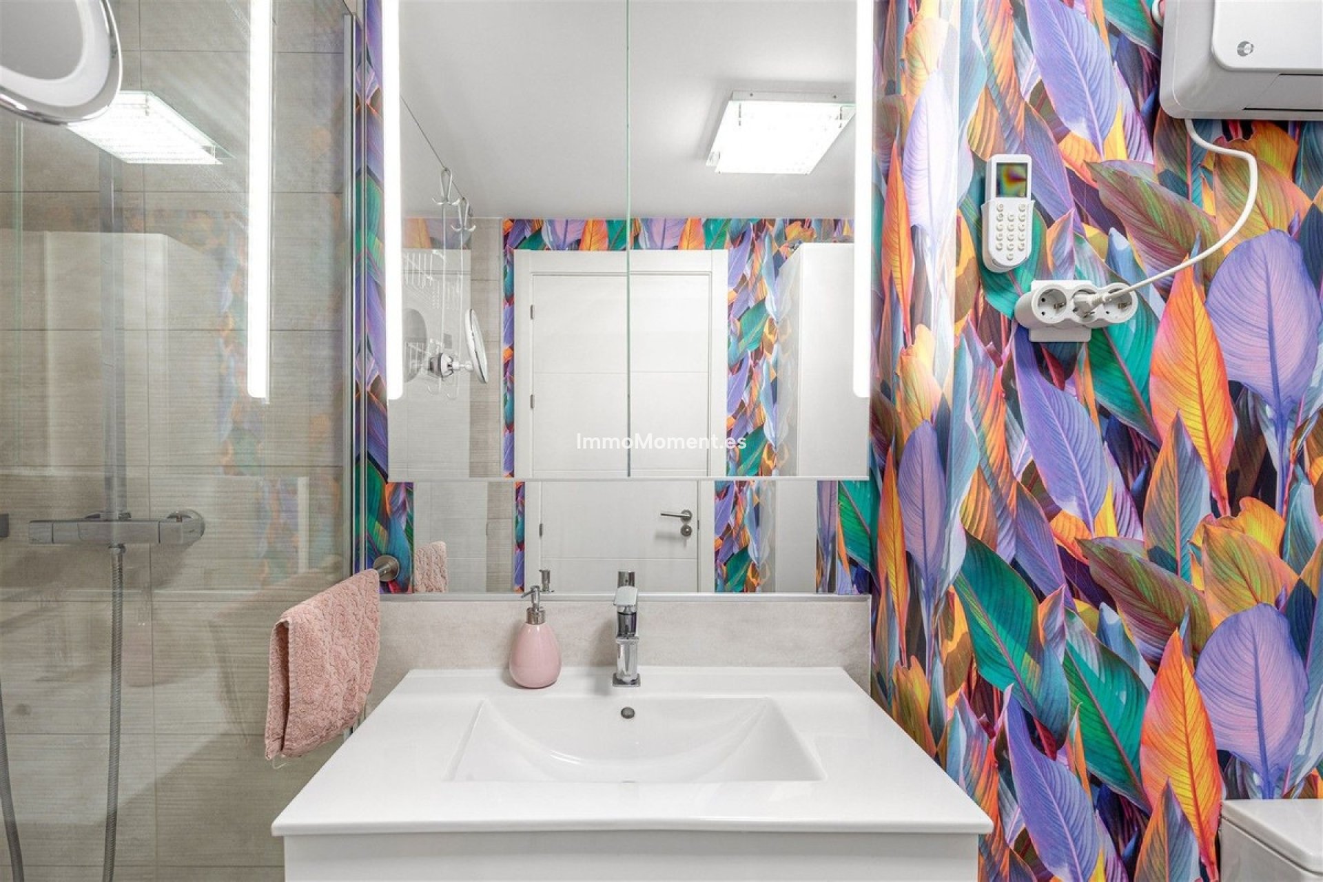 Resale - Apartment - Manilva