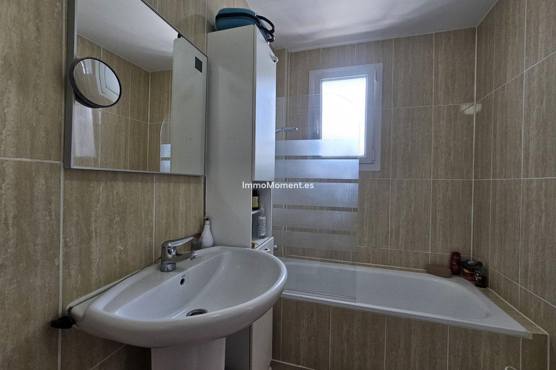 Resale - Apartment - Manilva