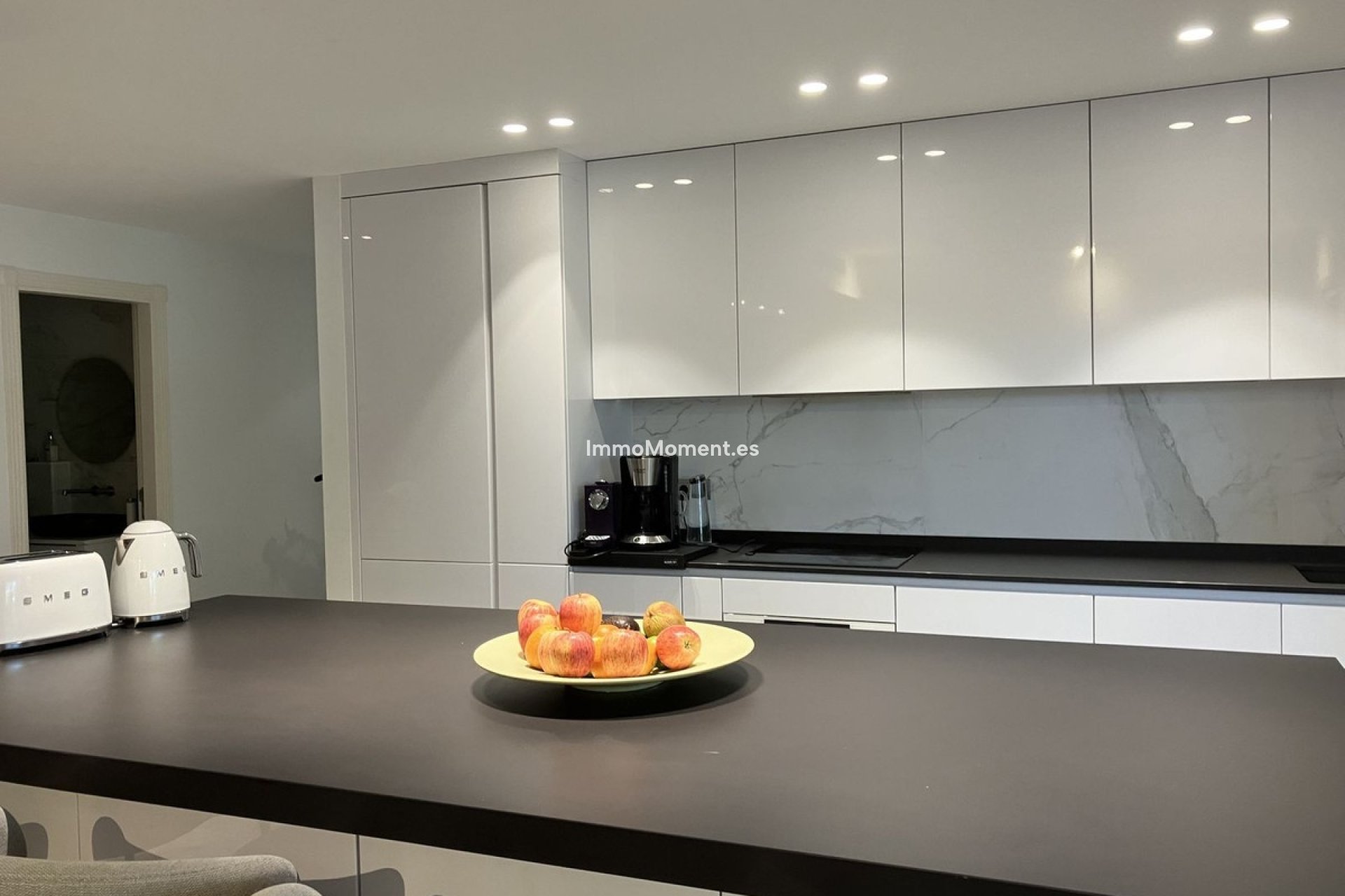 Resale - Apartment - Marbella - Aloha