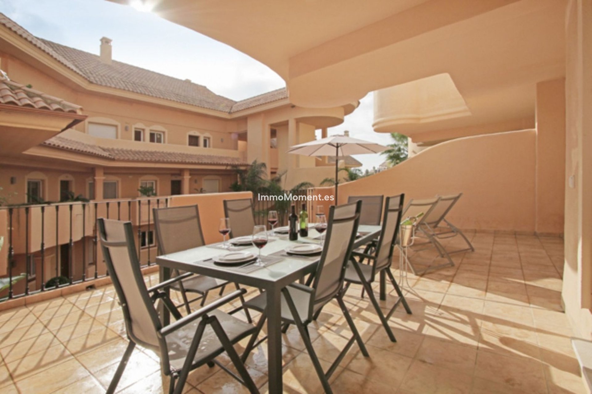 Resale - Apartment - Marbella - Aloha